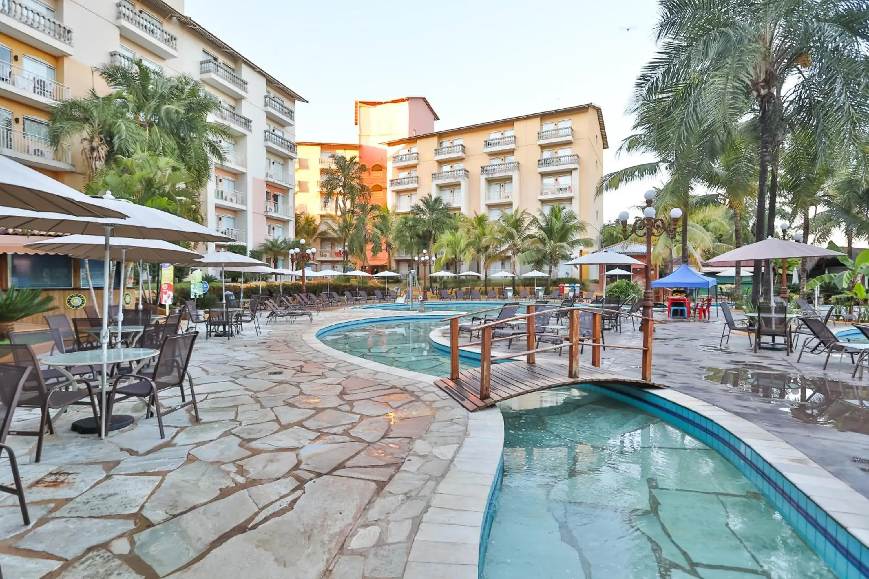 Swimming Pool in Thermas de Olimpia Resorts by Mercure
