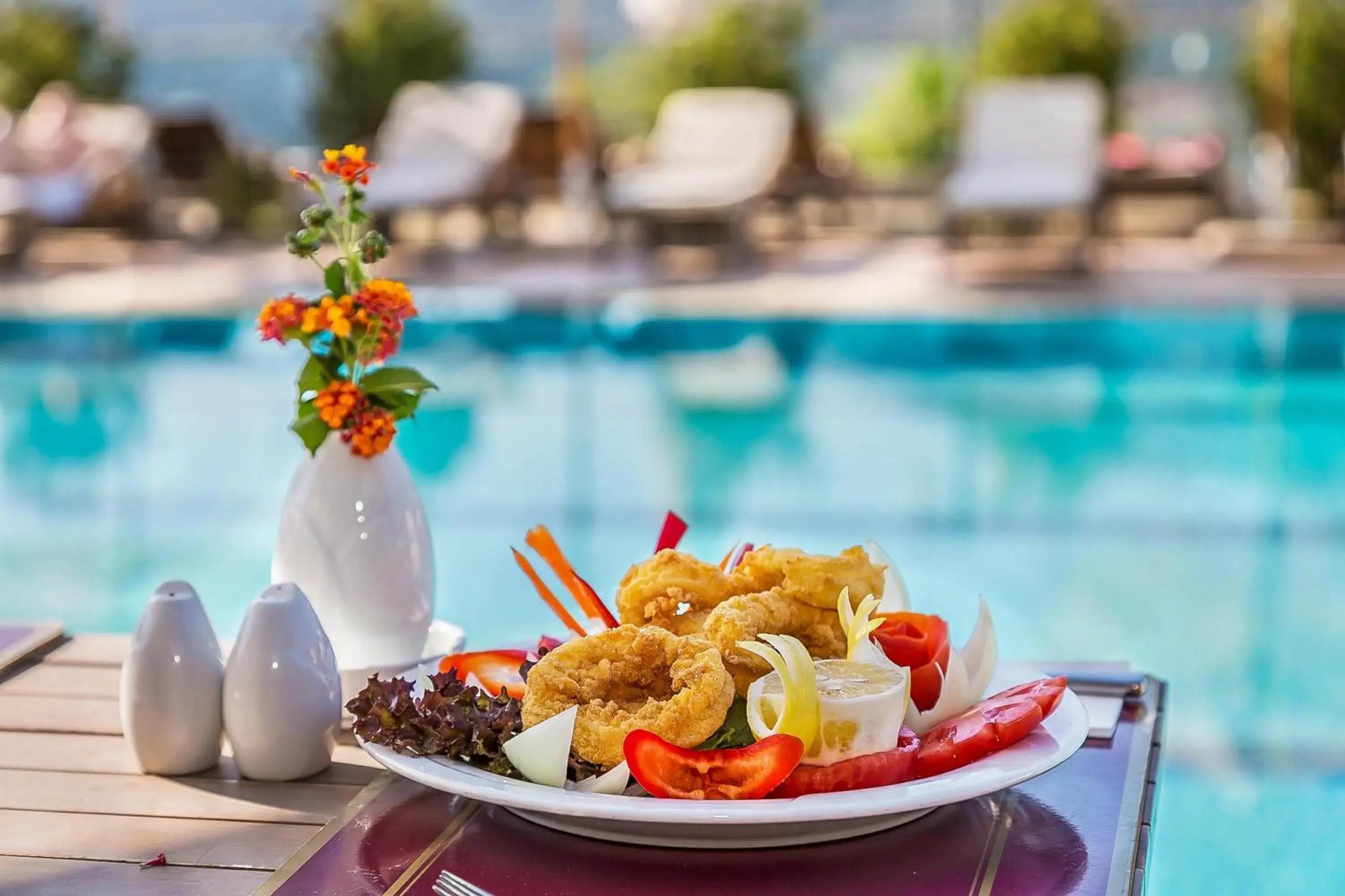 Food and drinks, Swimming Pool in Happy Hotel