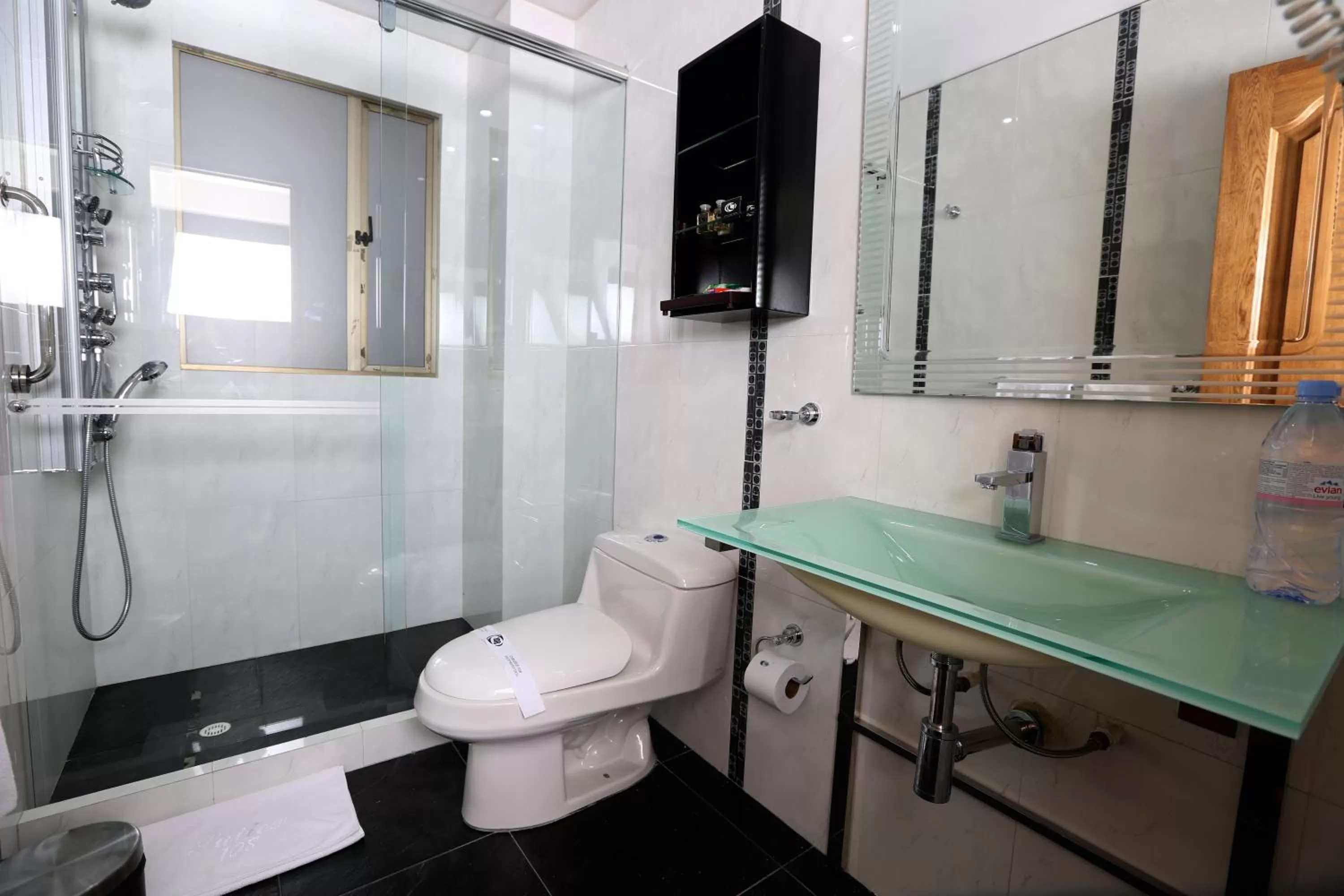 Bathroom in Hotel Suites 108