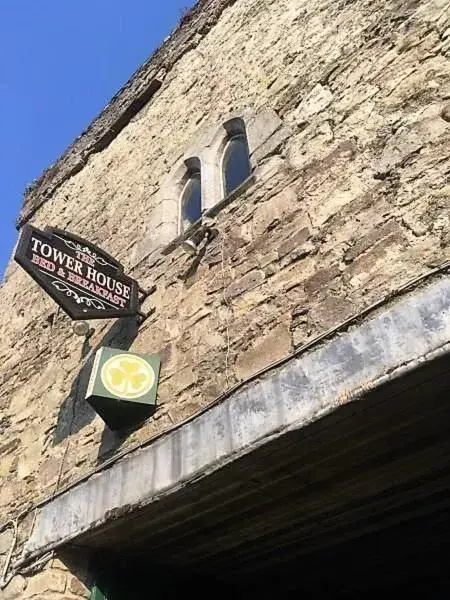 Facade/entrance in The Tower House B&B