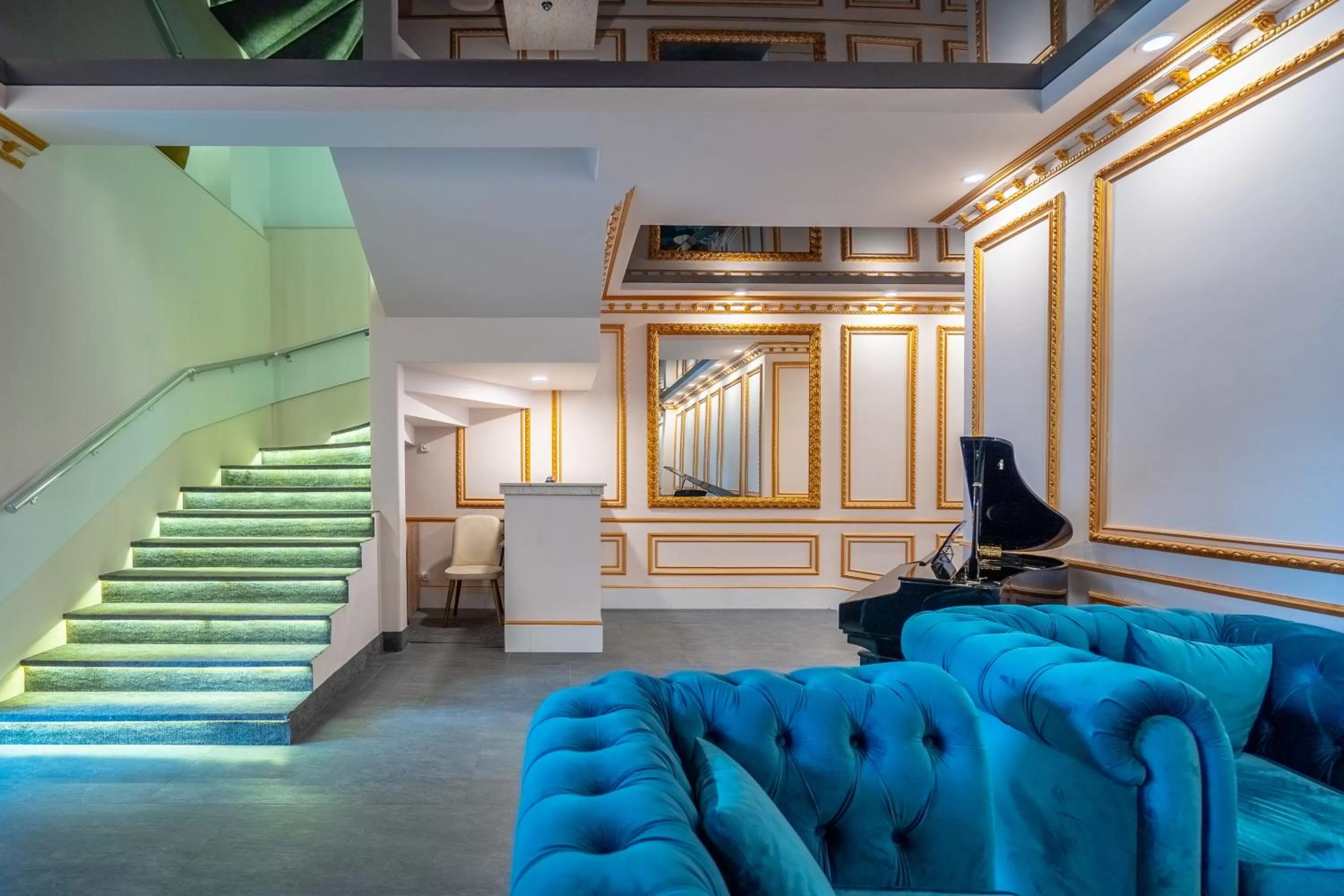 Seating area in 5 STAR APART HOTEL