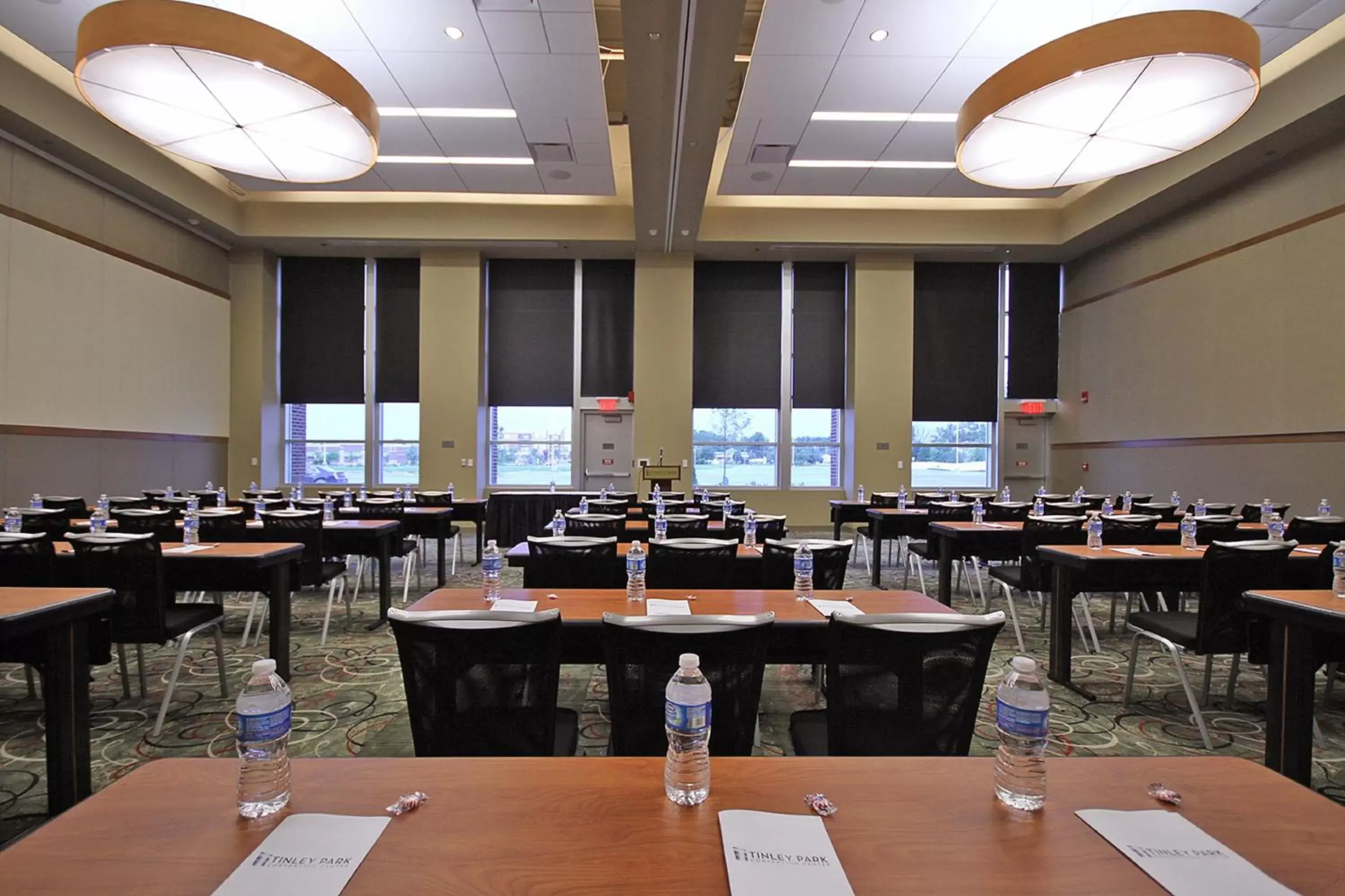 Meeting/conference room in EVEN Hotel Chicago - Tinley Park - Convention Center, an IHG Hotel