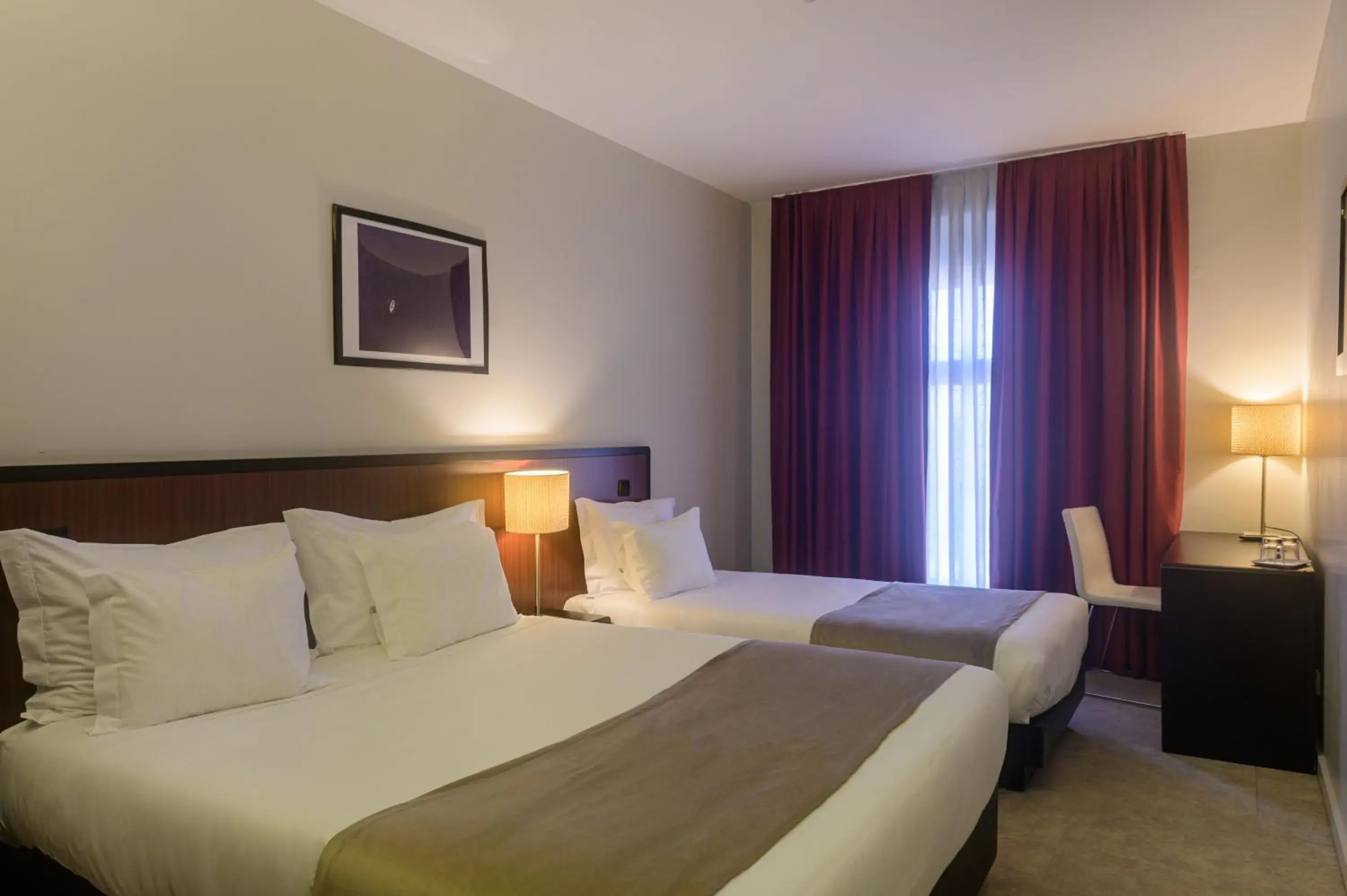 Bed in Hotel Torre Mar
