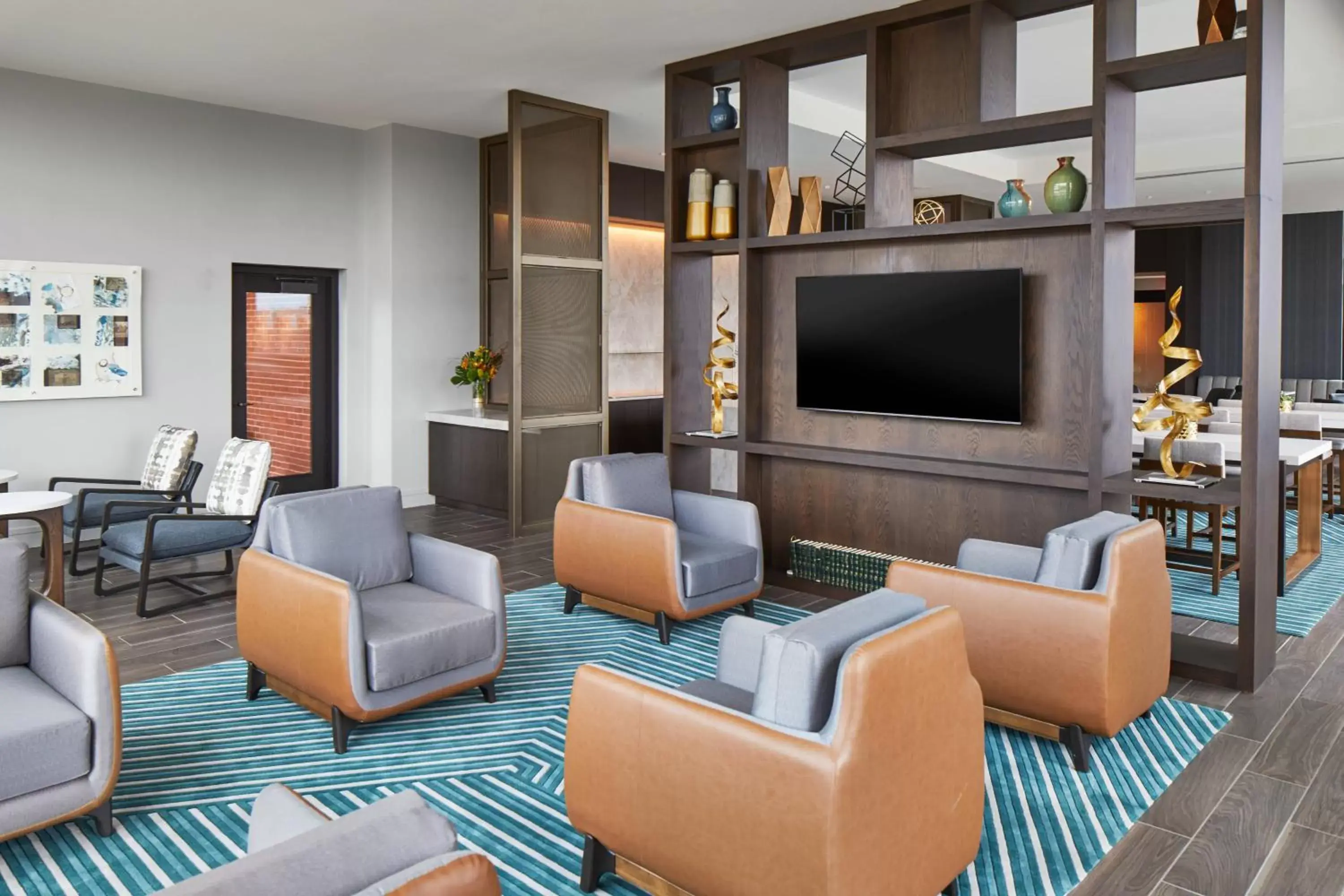 Lounge or bar, Seating Area in UNC Charlotte Marriott Hotel & Conference Center