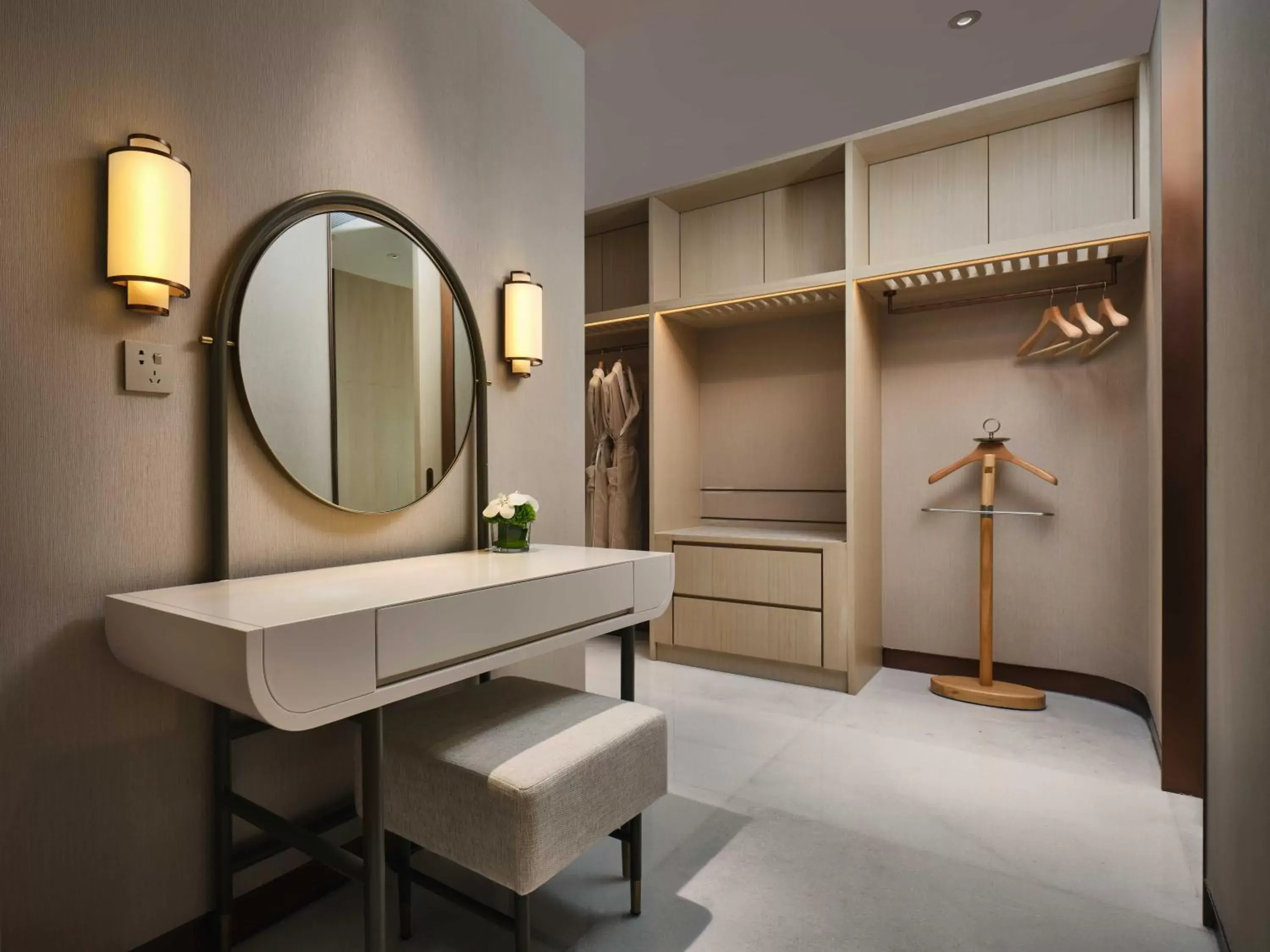 Bedroom, Bathroom in InterContinental Chongqing Raffles City, an IHG Hotel