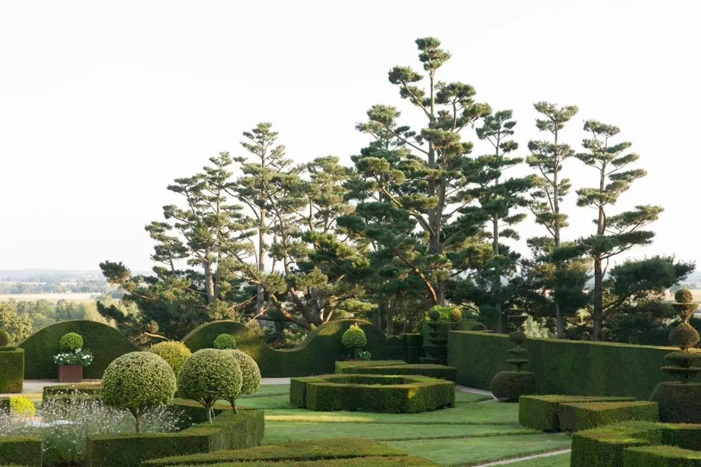 Garden view, Garden in Château de La Ballue - Les Collectionneurs