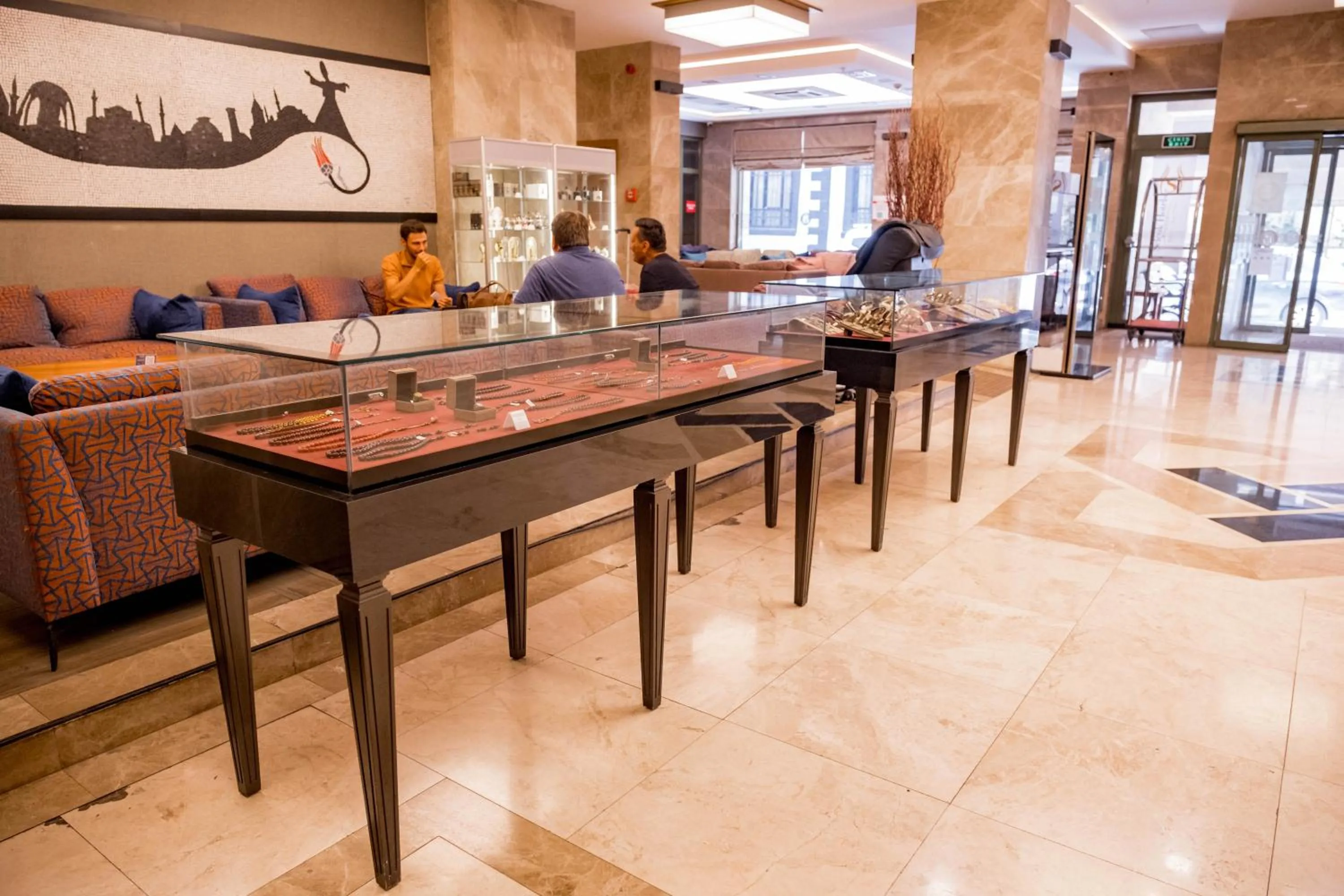 Seating area in Selçuk Hotel