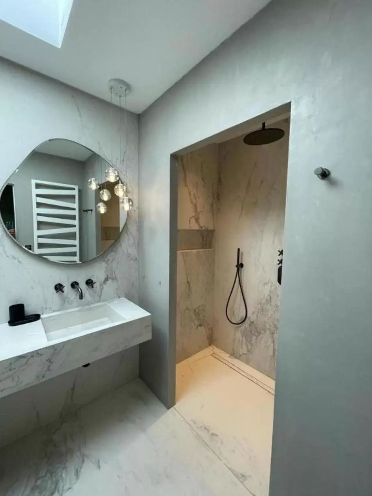 Bathroom in Hotel Bartaccia Bathroom in Hotel Bartaccia