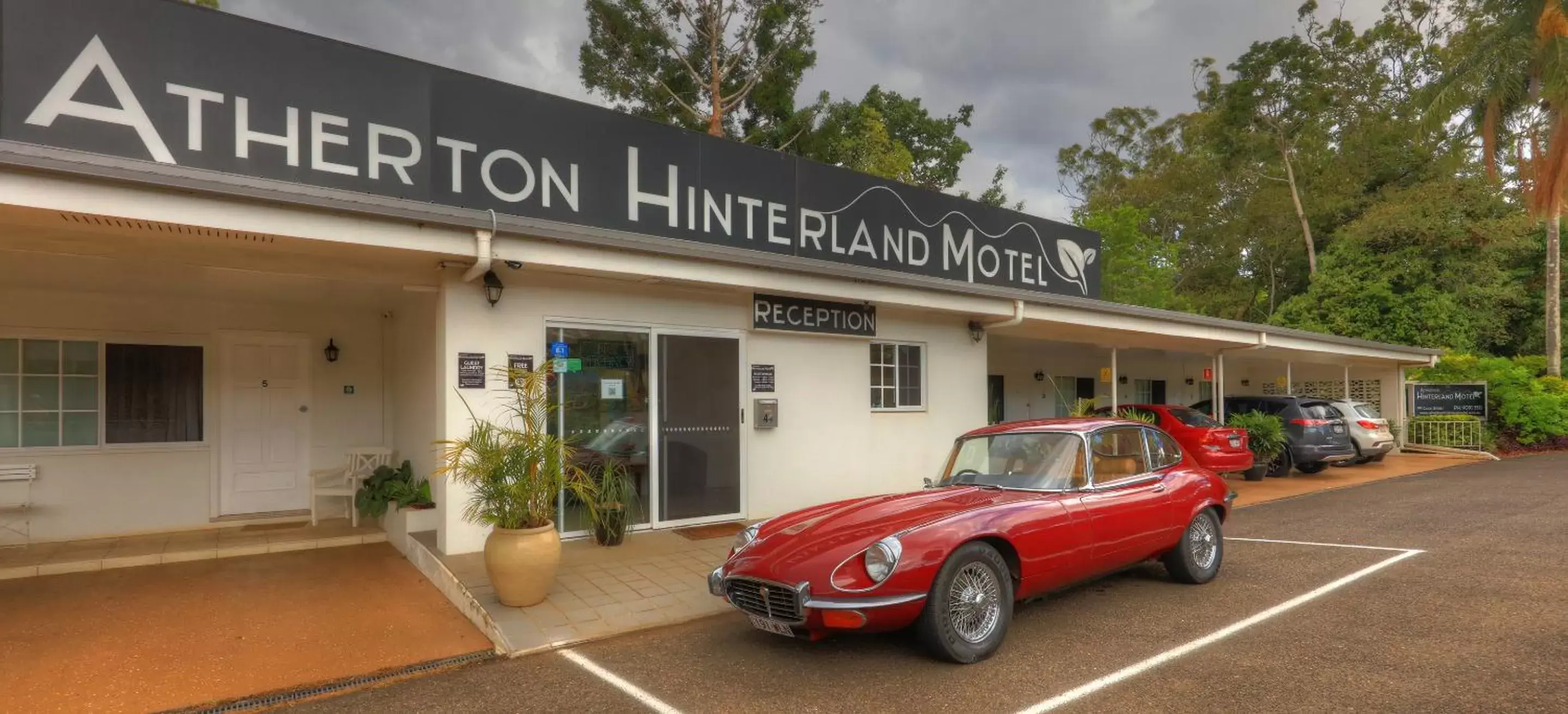 Day, Property Building in Atherton Hinterland Motel