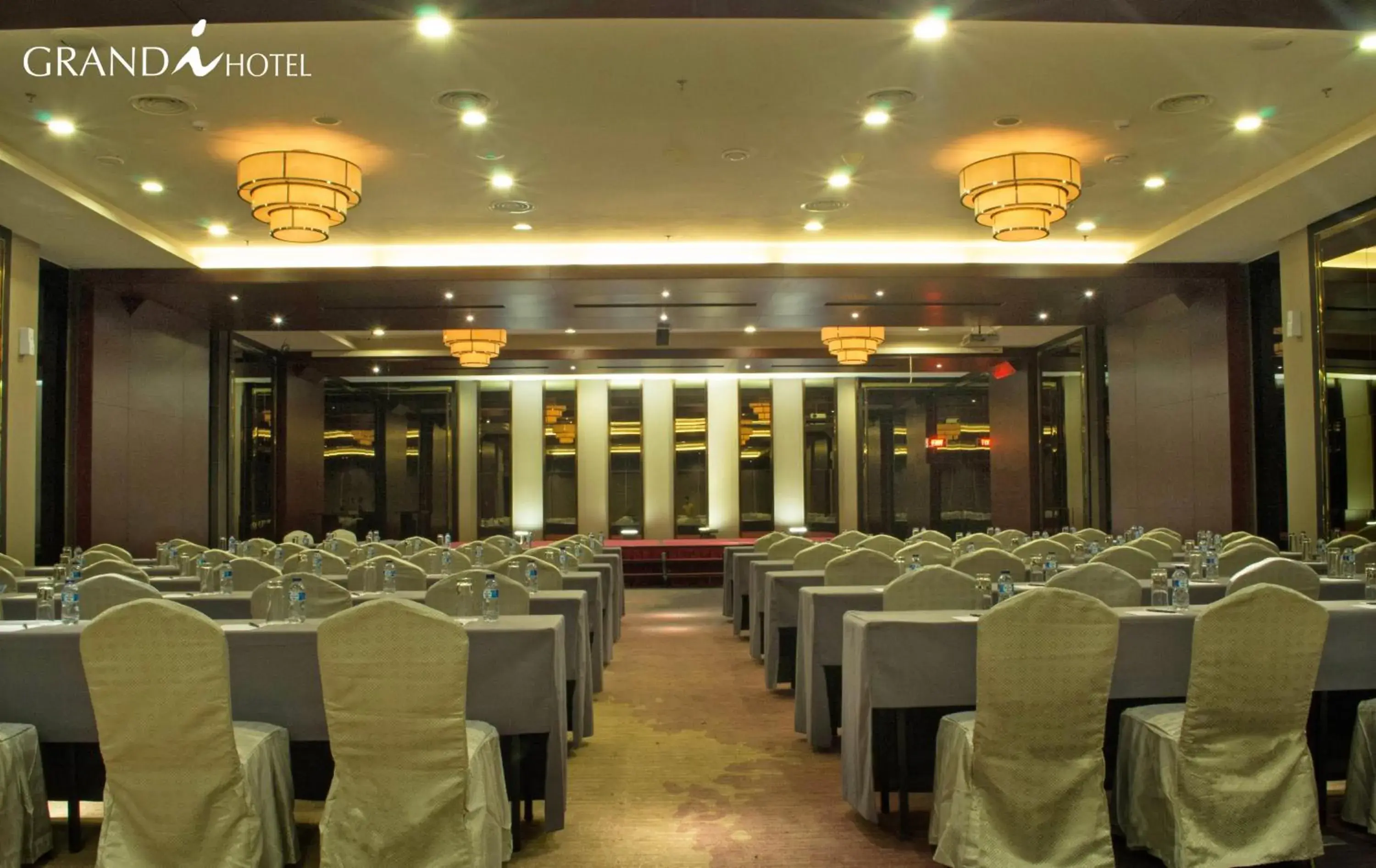 Meeting/conference room, Banquet Facilities in I Hotel