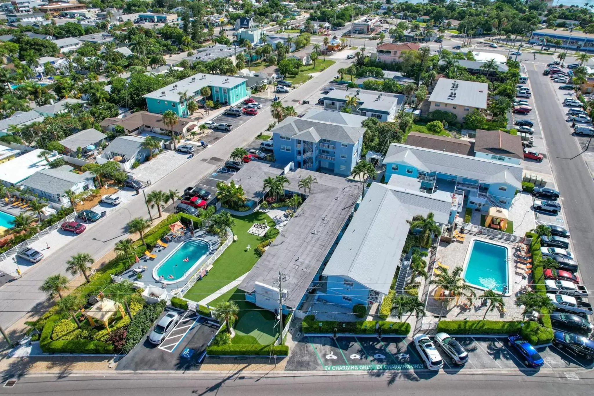Property building, Bird's-eye View in St. Pete Beach Suites