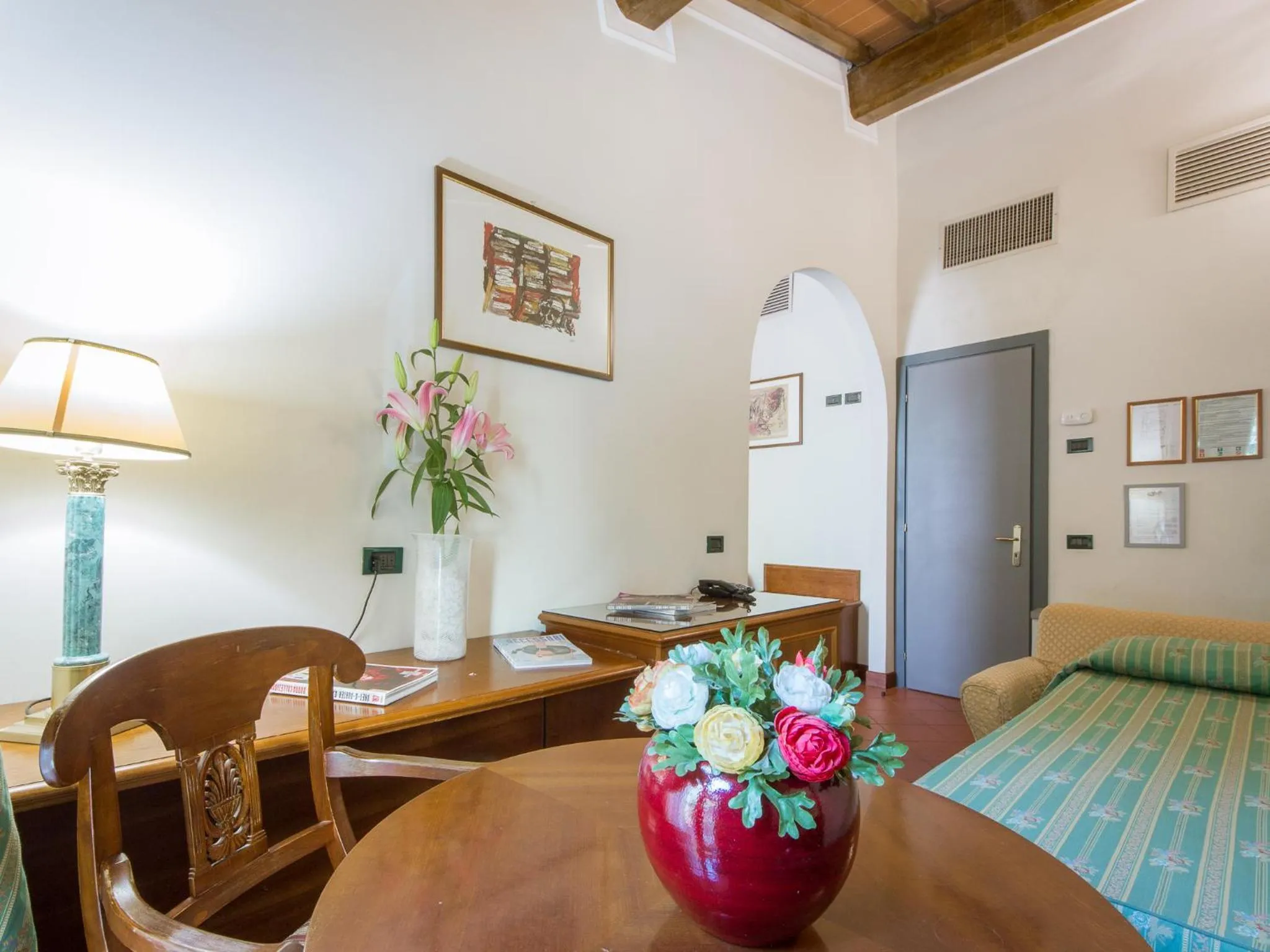 Photo of the whole room in Hotel Panama