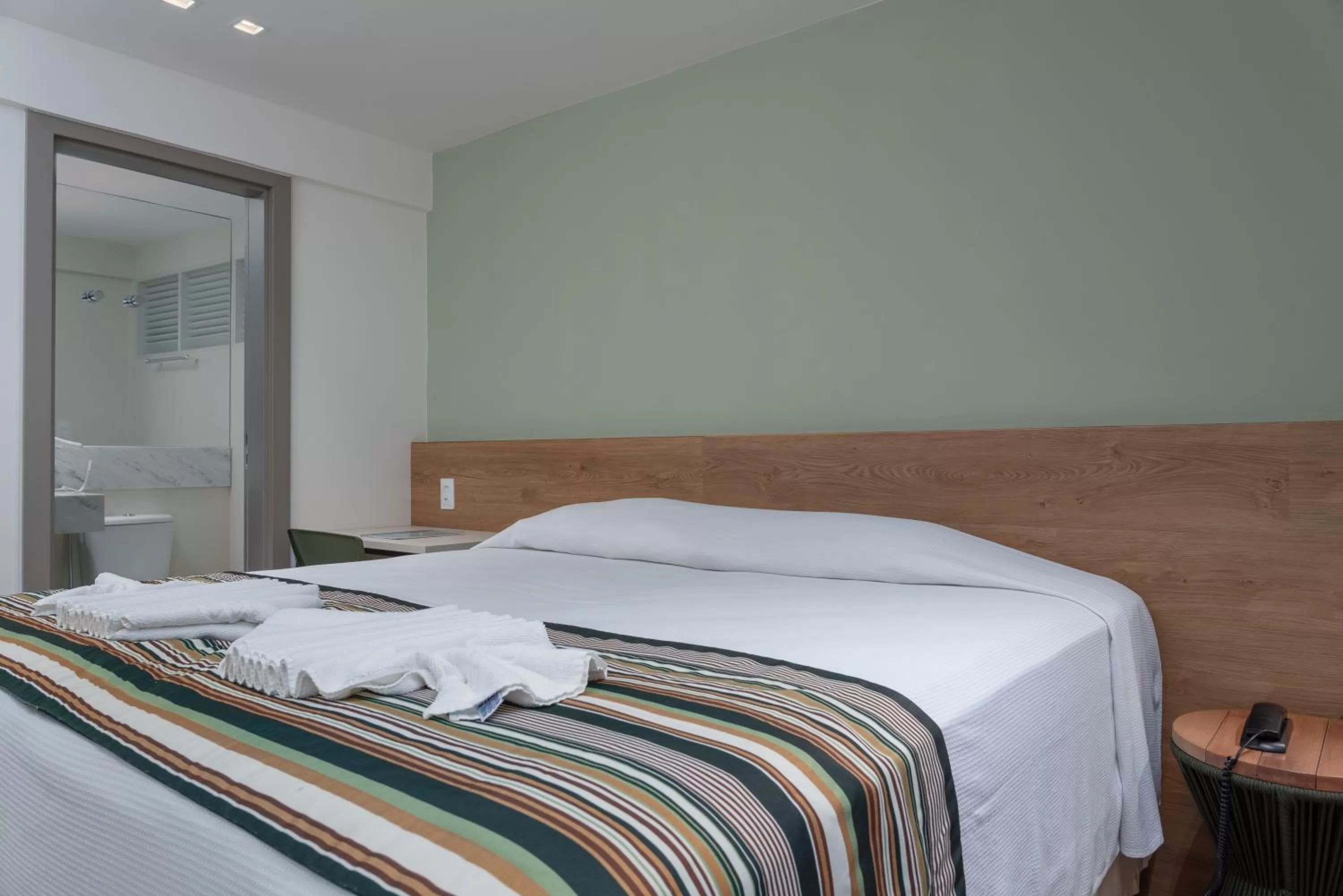 Bedroom, Bed in Vistamar Hotel