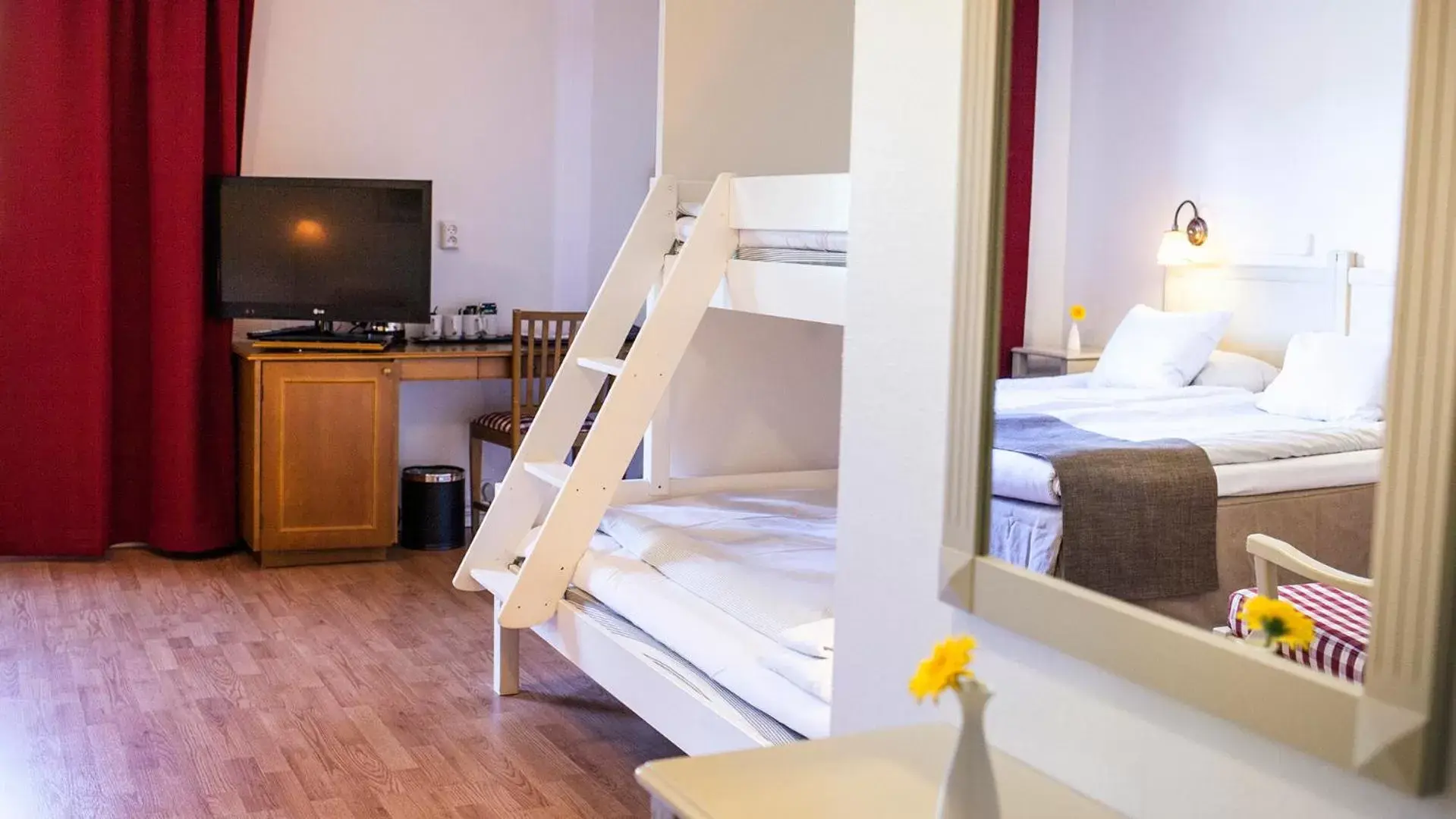bunk bed in Best Western Gustaf Froding Hotel & Konferens