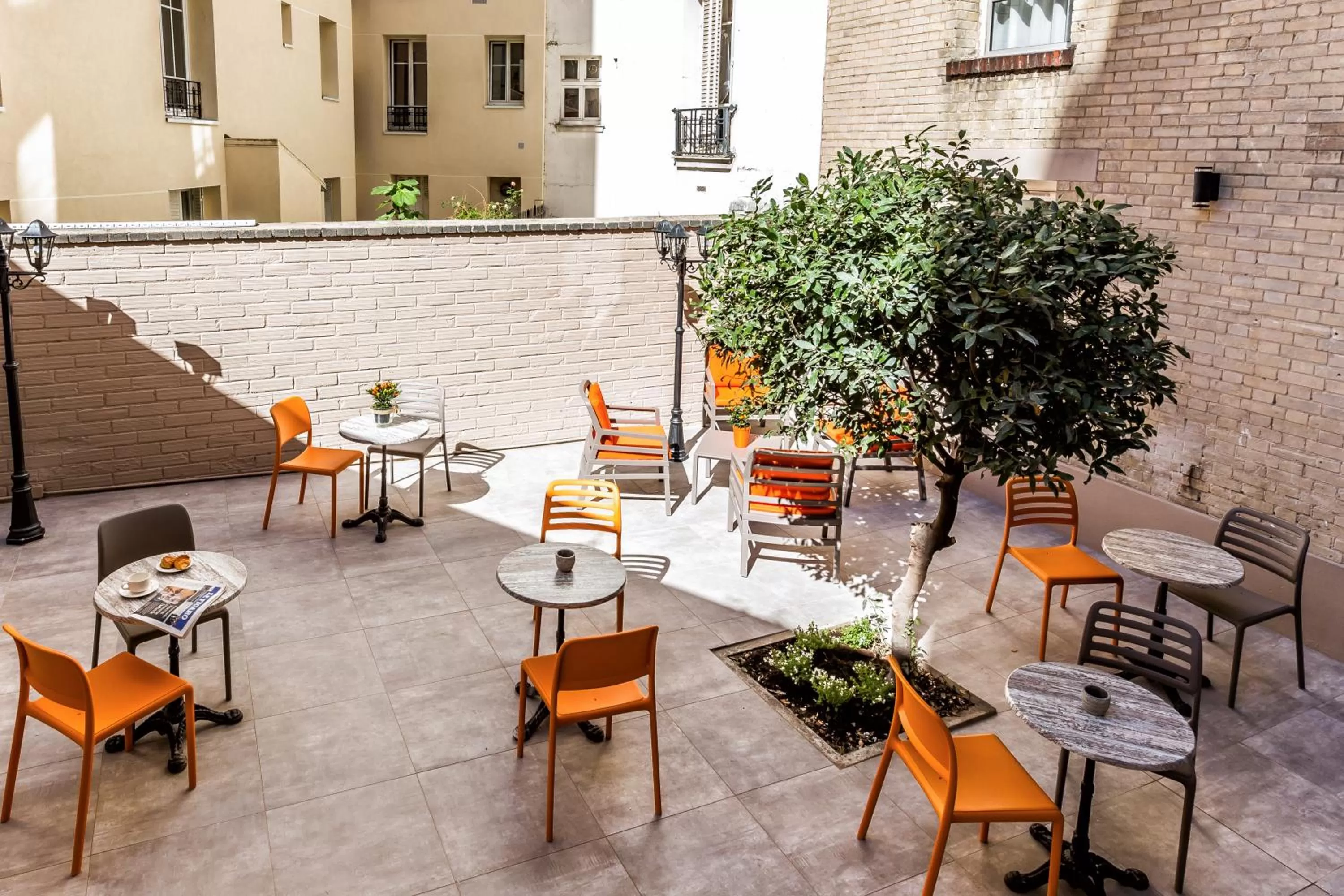 Balcony/Terrace in Paris d'Issy Hôtel Porte de Versailles