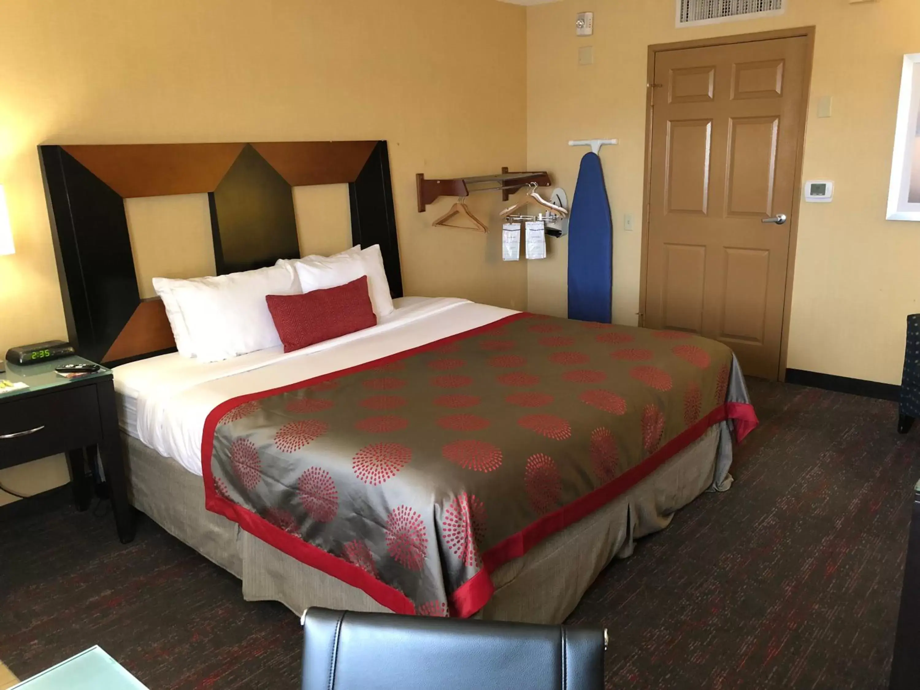 Photo of the whole room, Bed in Ramada by Wyndham San Diego National City