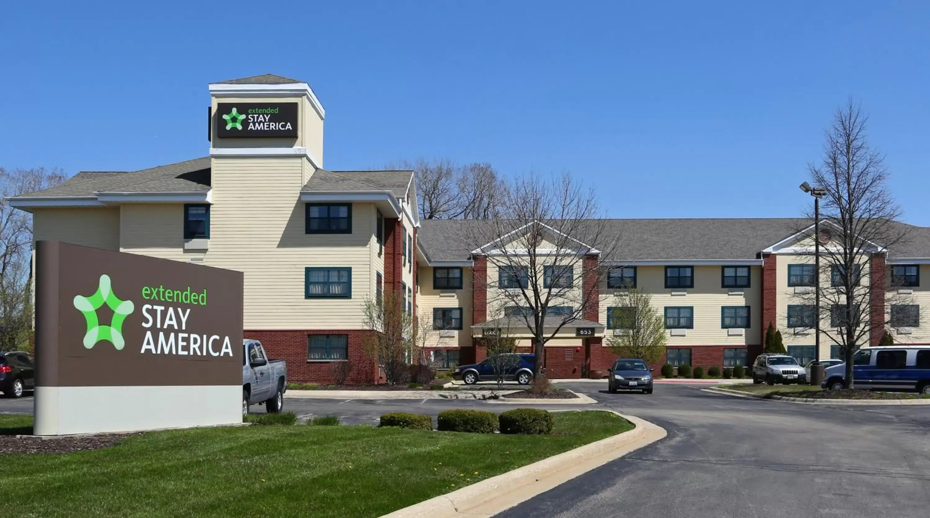 Property building in Extended Stay America Suites - Rockford - I-90