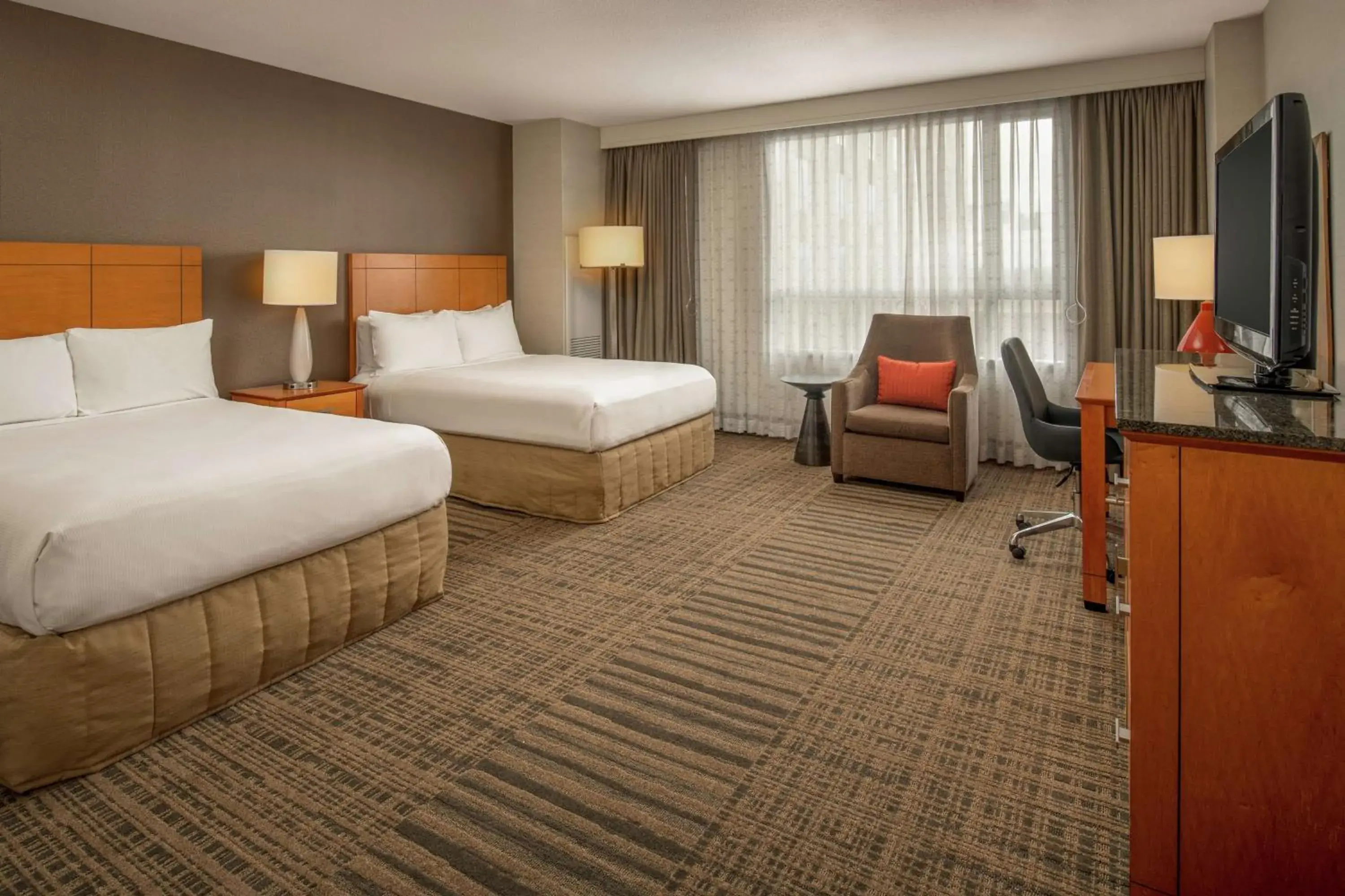 Bedroom in Hilton Vancouver Washington