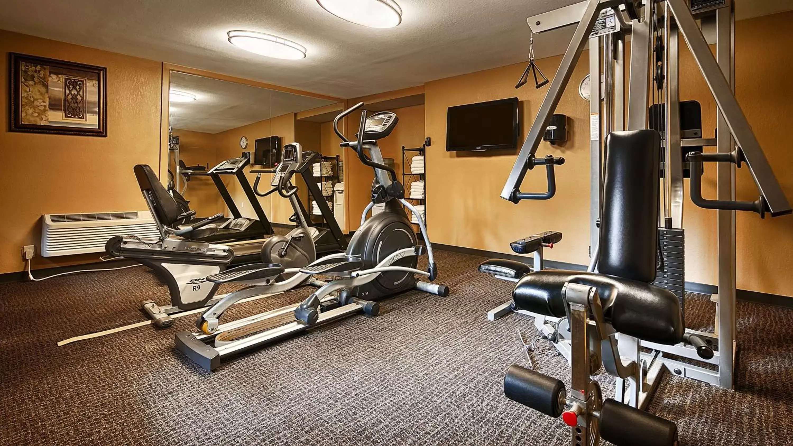 Fitness centre/facilities, Fitness Center/Facilities in Best Western Plus French Quarter Courtyard Hotel