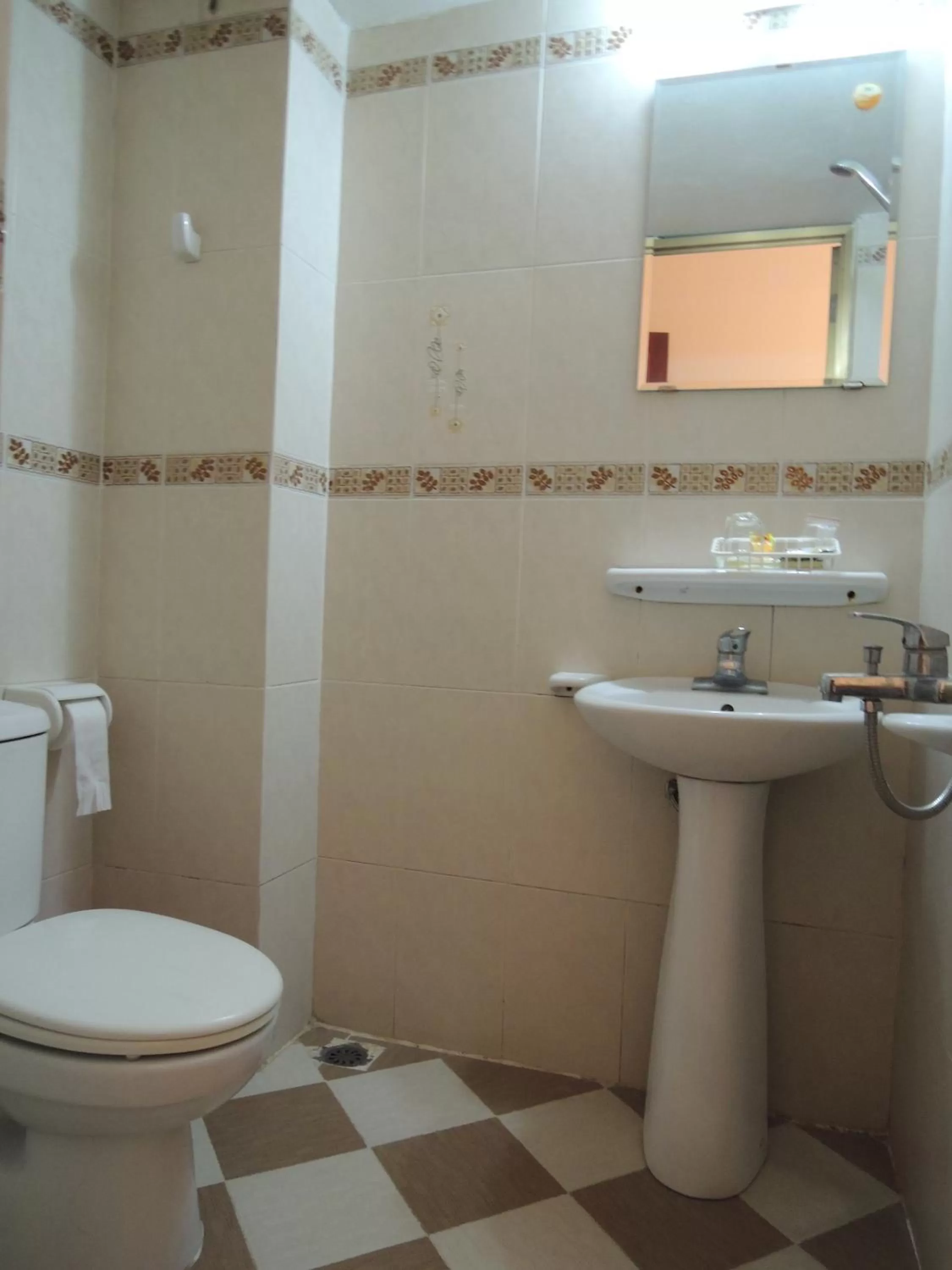 Bathroom in Hanoi Ecogreen Hostel