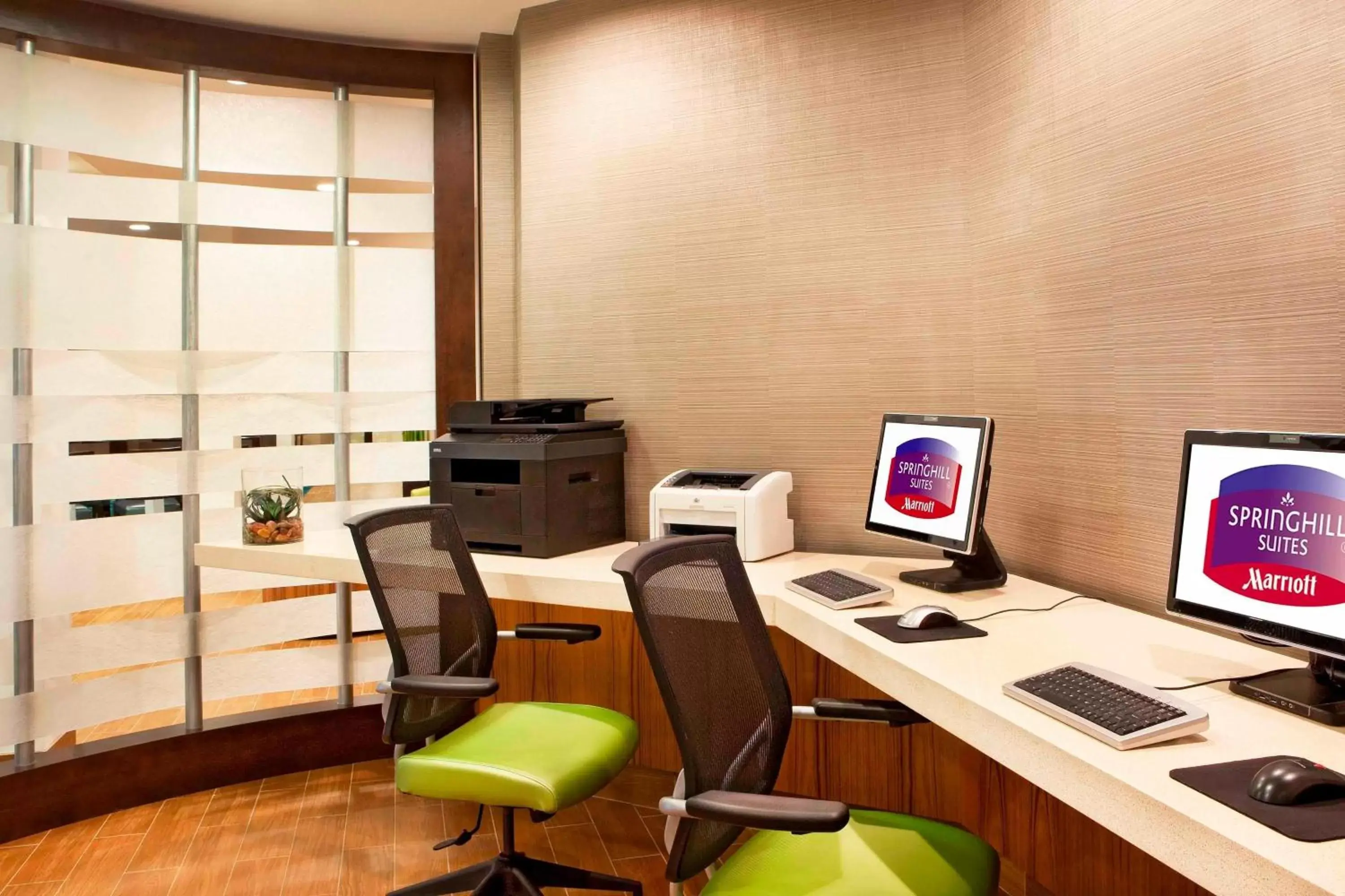 Business facilities in SpringHill Suites Boston Peabody