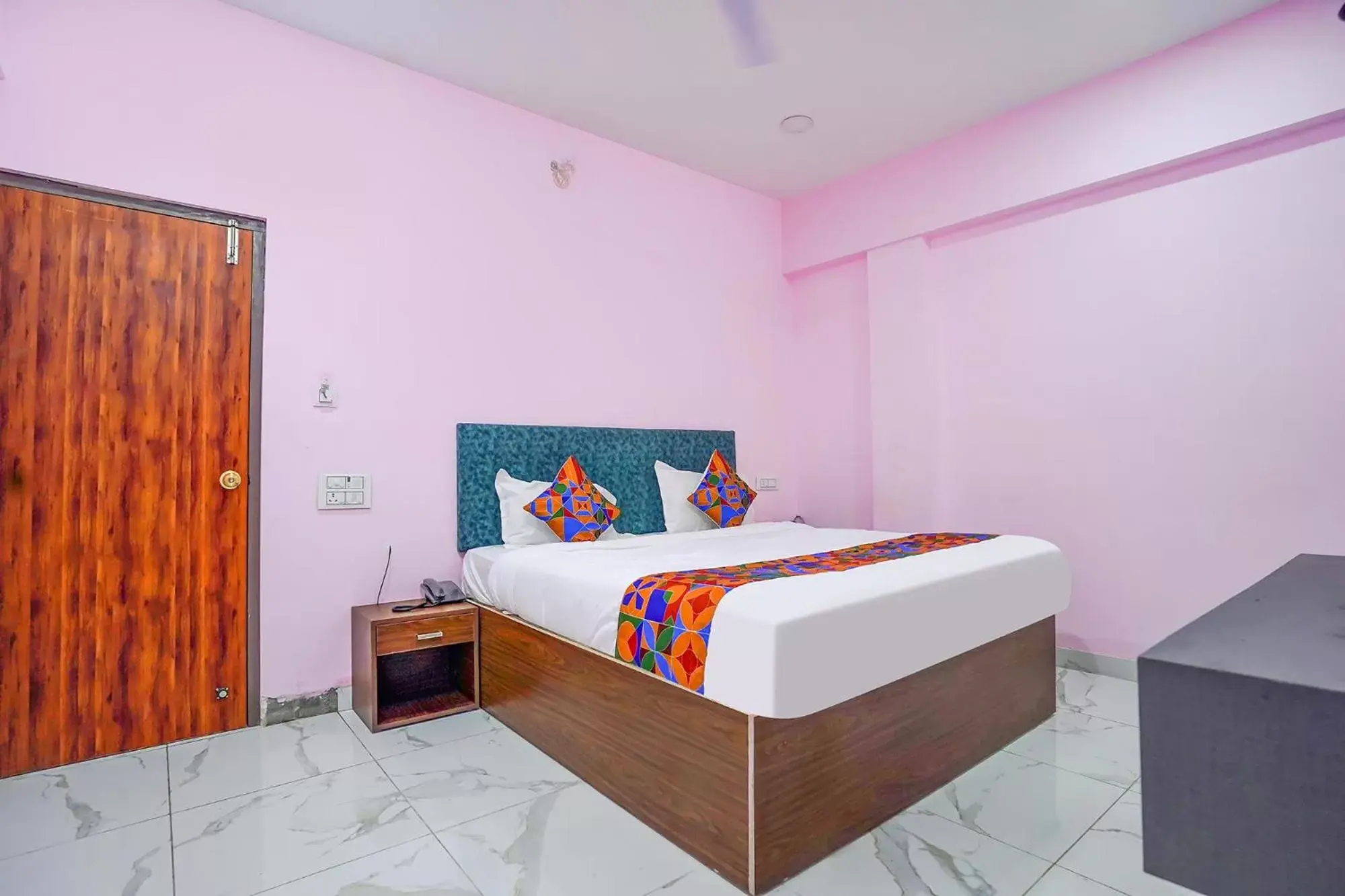 Family Room - single occupancy in FabHotel Aishwarya Inn Family Room - single occupancy in FabHotel Aishwarya Inn