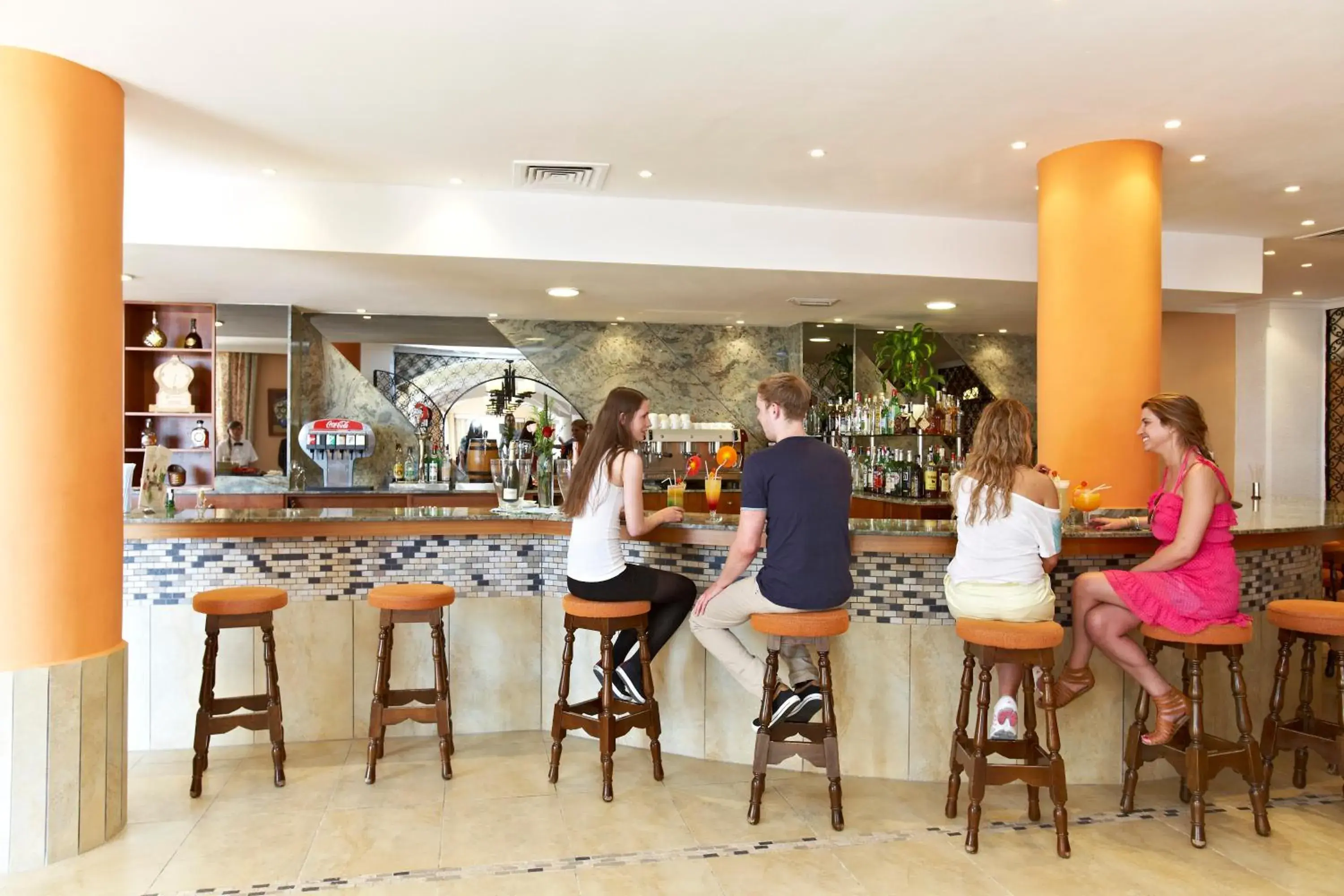 Lounge or bar in Universal Hotel Romantica