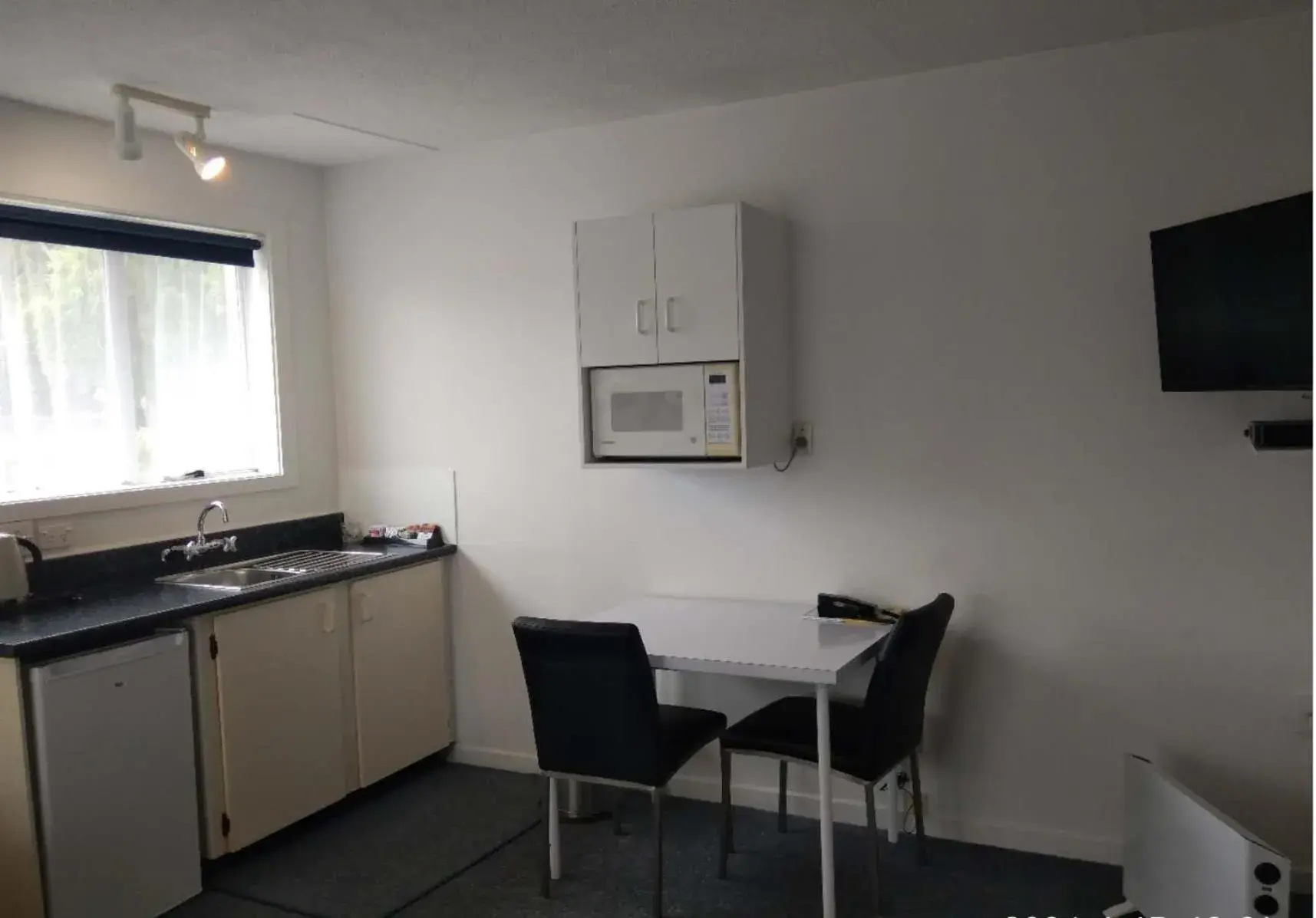 Studio in Queens Park Motels Studio in Queens Park Motels