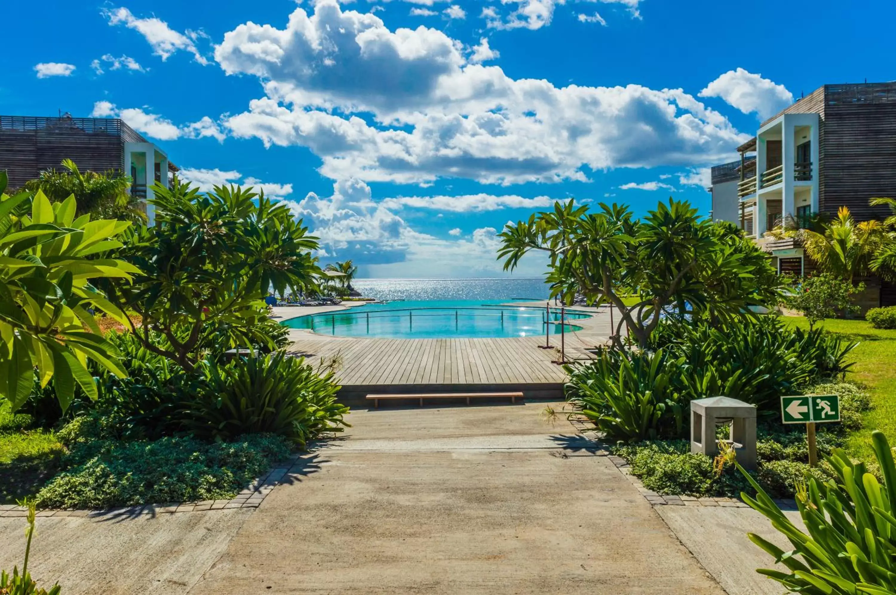 Swimming Pool in Anelia Resort & Spa