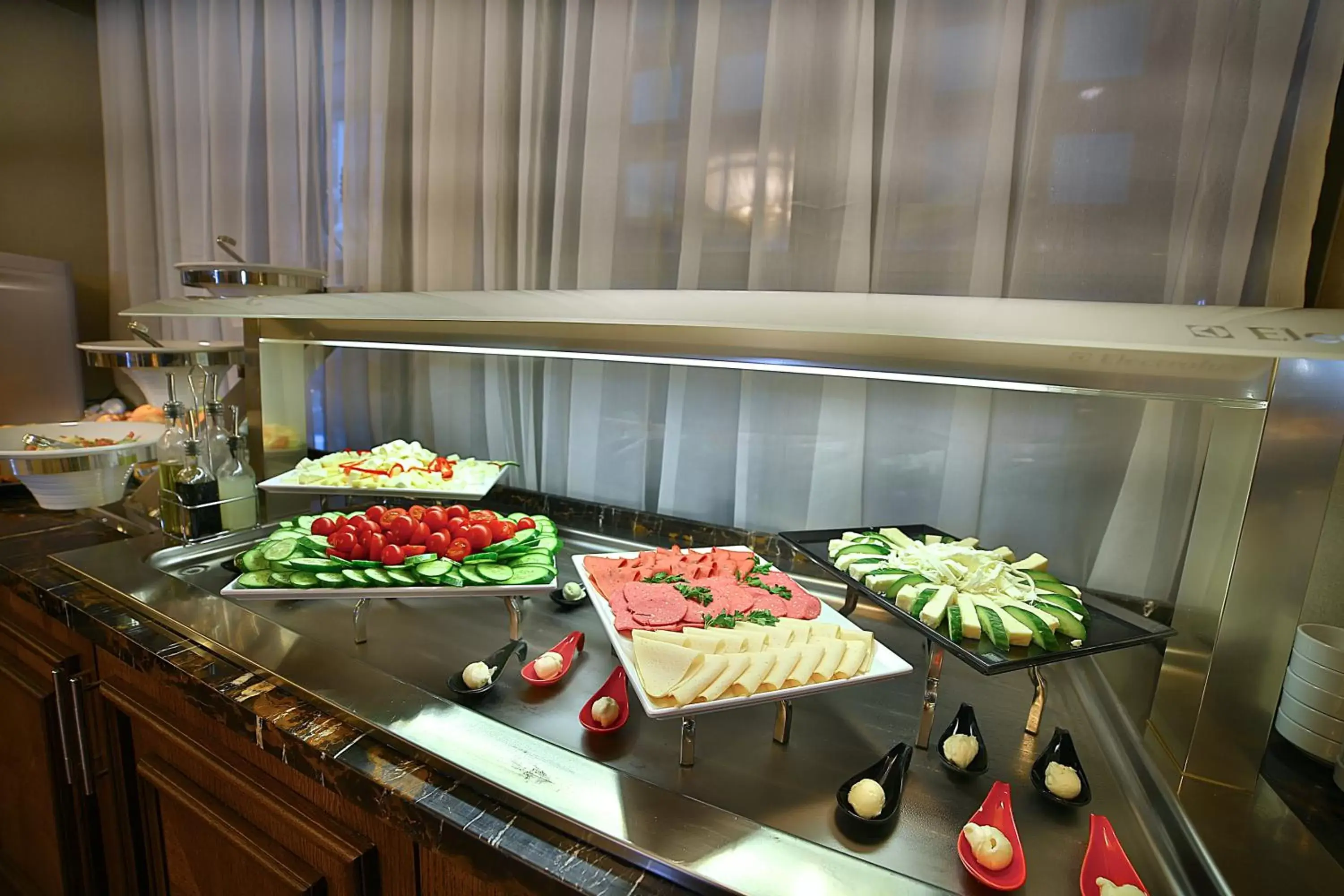 Restaurant/places to eat in Adelmar Hotel Istanbul Sisli