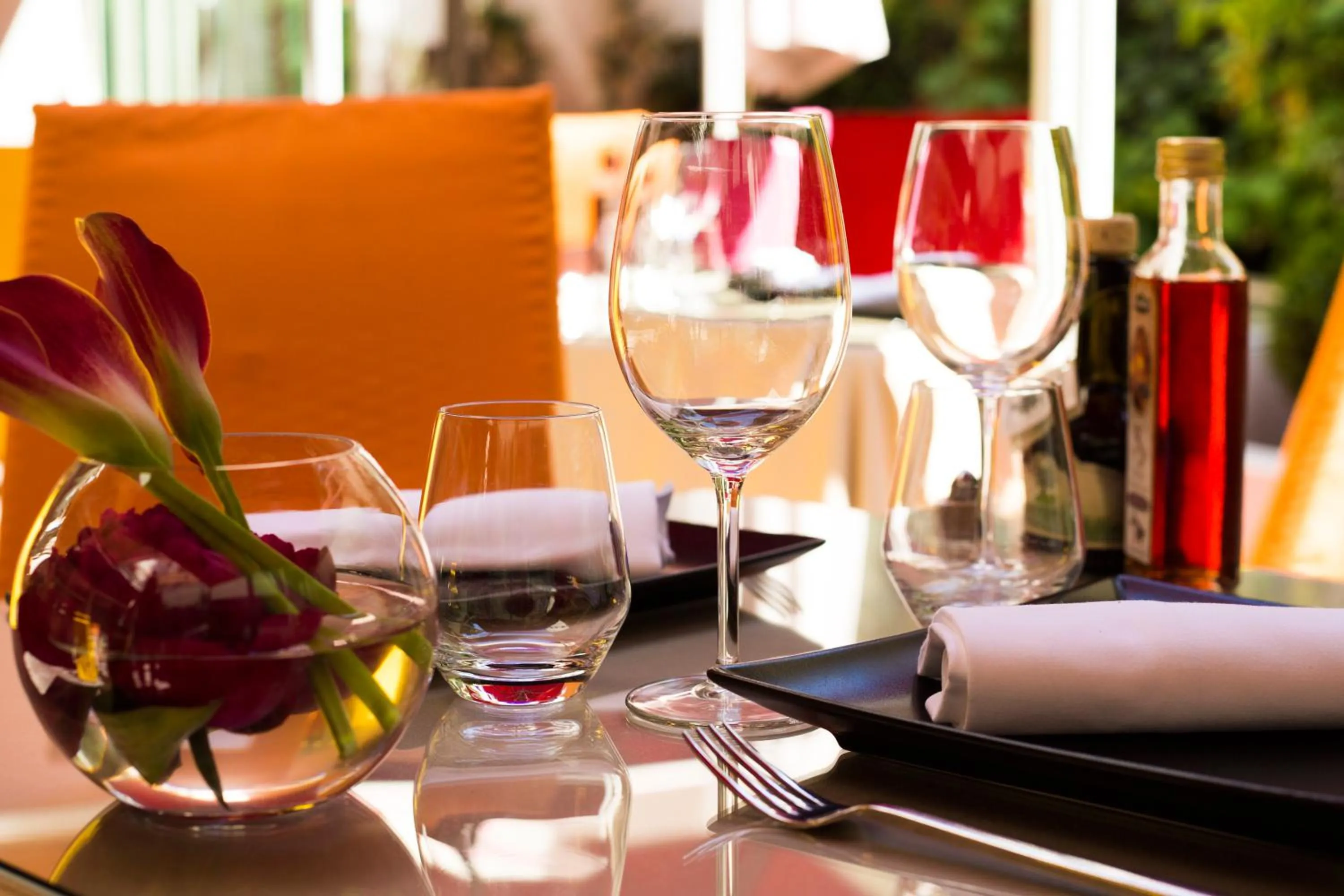 Restaurant/places to eat in Hôtel Montaigne & Spa - Cannes Centre