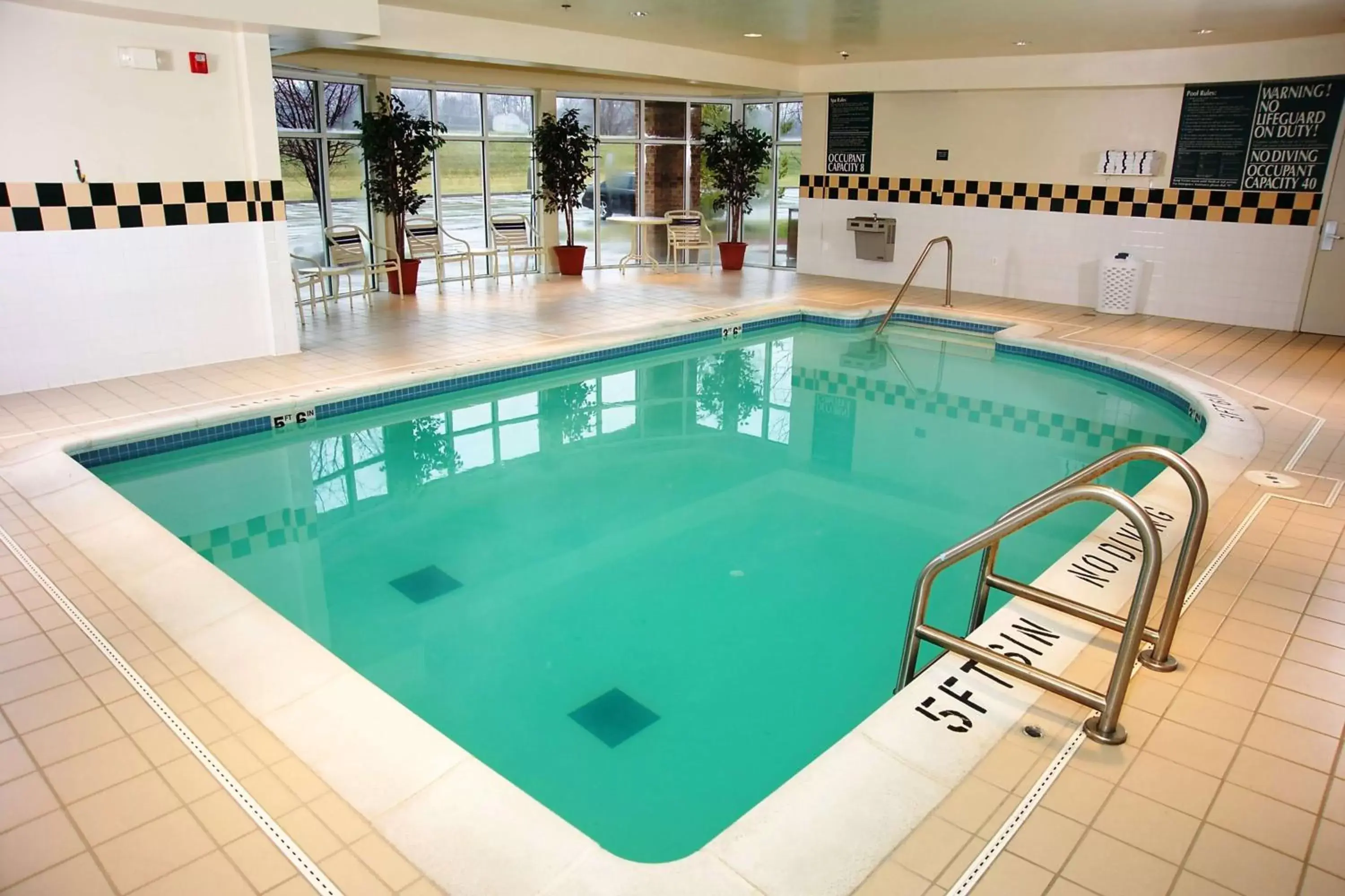 Pool view, Swimming Pool in Hilton Garden Inn St. Louis/Chesterfield