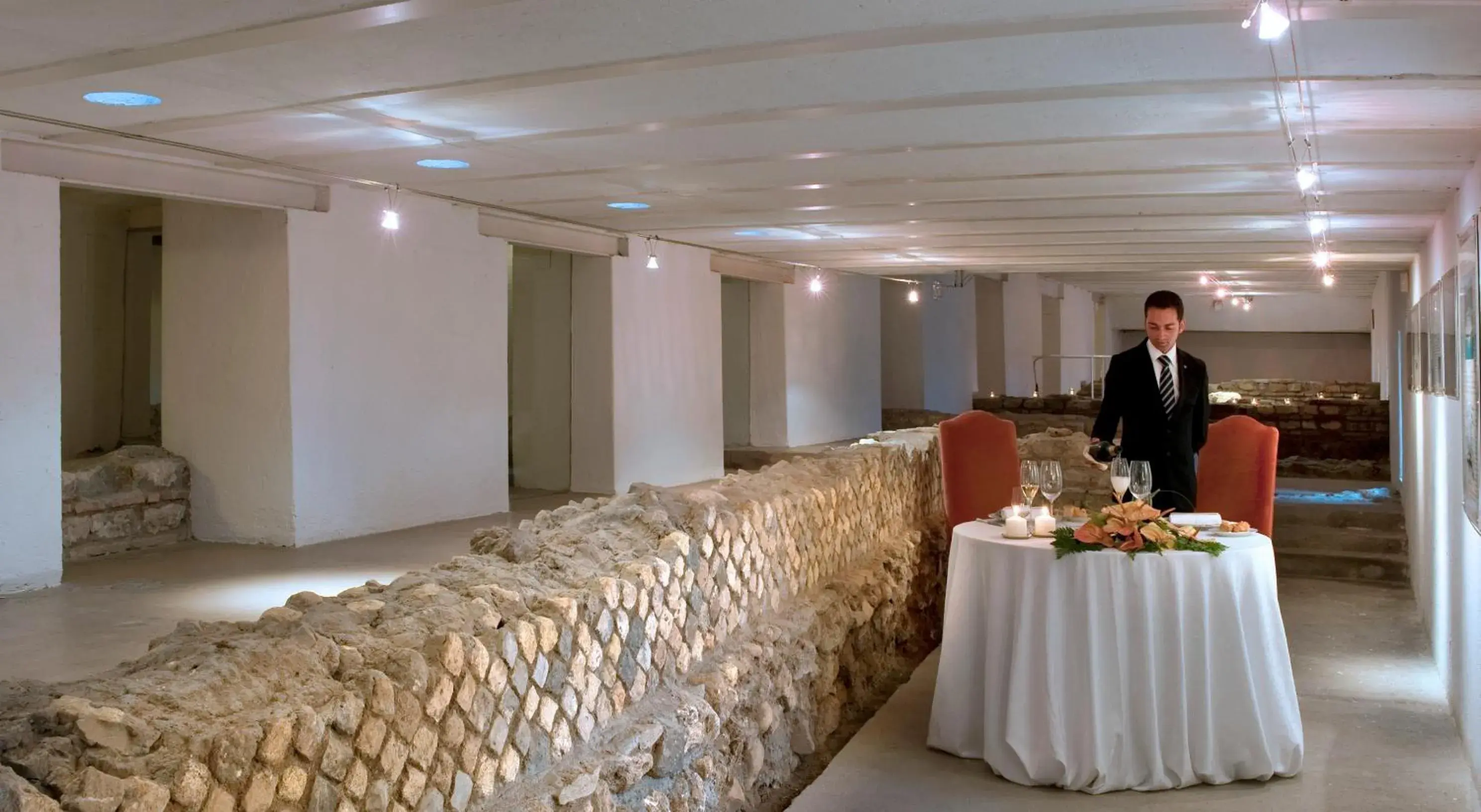 Banquet/Function facilities, Banquet Facilities in La Posta Vecchia Hotel