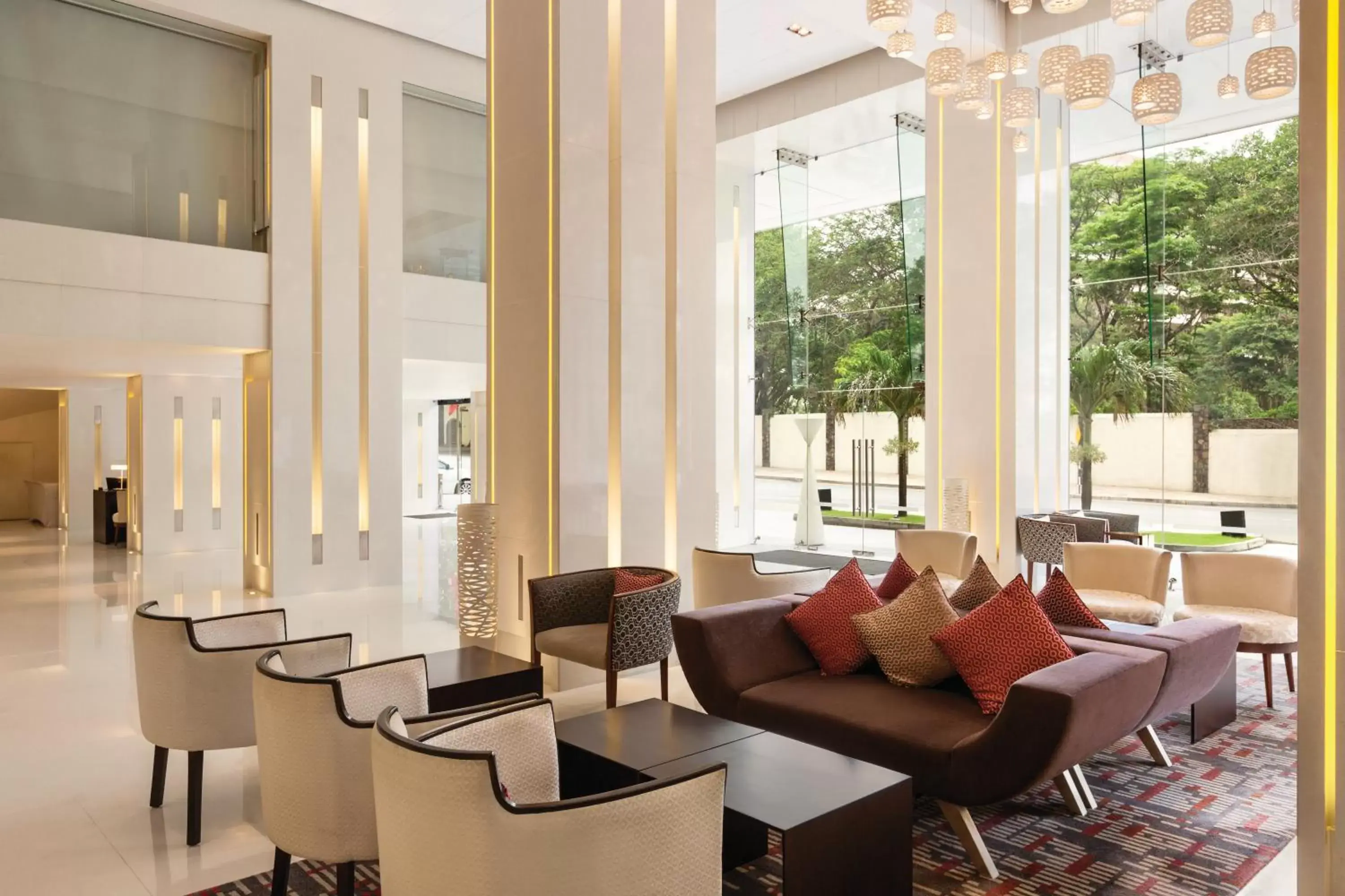 Lobby or reception, Seating Area in Ramada Colombo