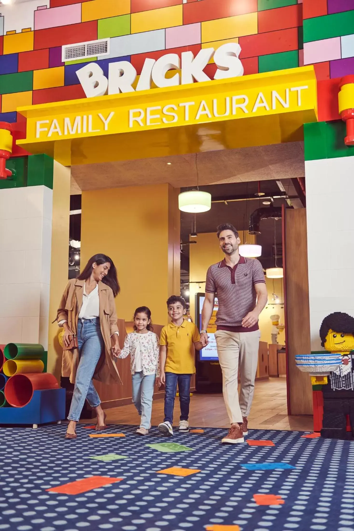 Restaurant/places to eat in LEGOLAND Hotel Dubai