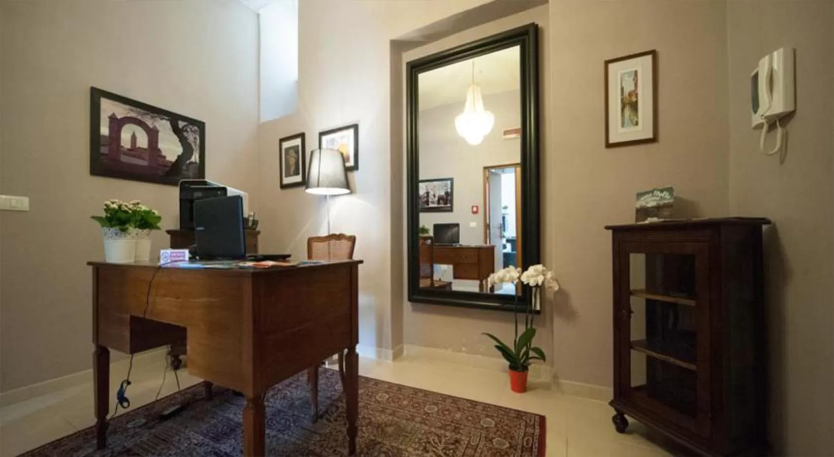 Lobby/Reception in B&B Longobardi