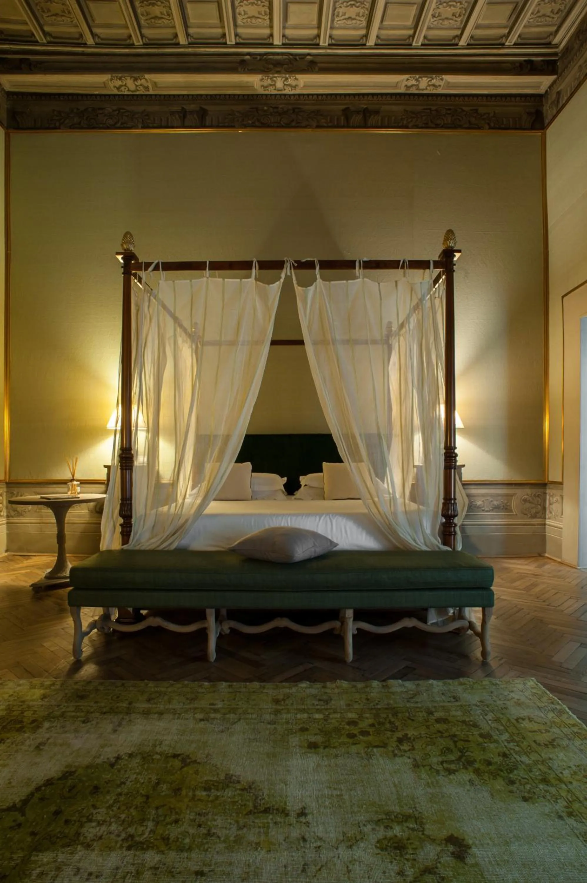 Bedroom, Bed in Al Palazzo del Marchese di Camugliano Residenza d'Epoca