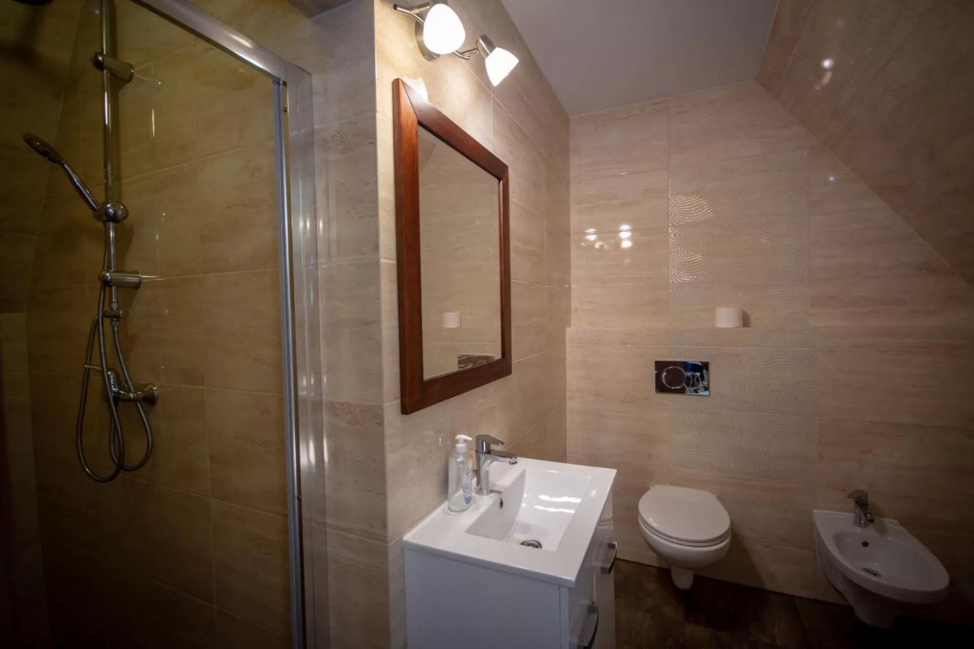 Bathroom in Podhalanski Dworek z Jacuzzi