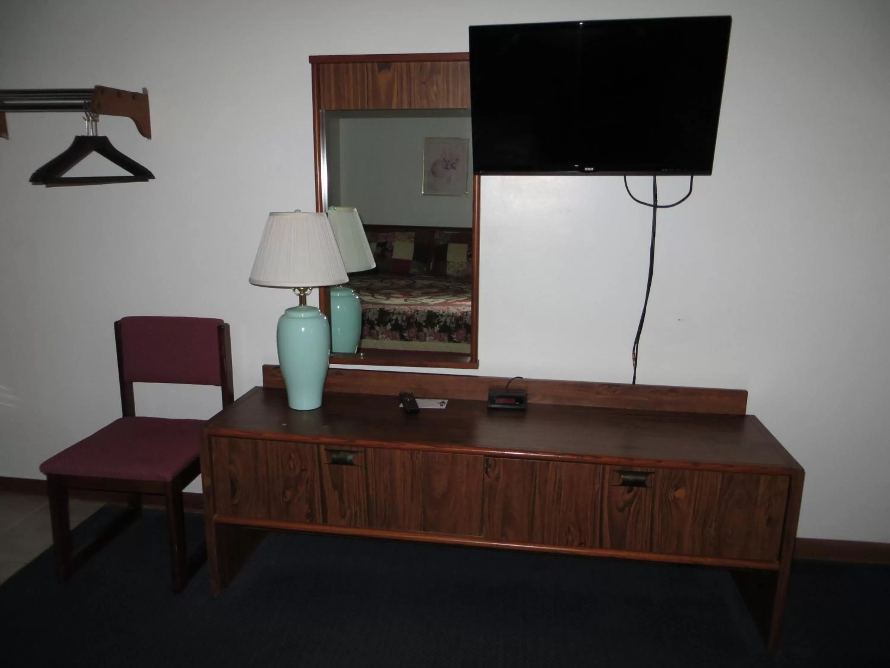 Decorative detail in Green Valley Motor Lodge