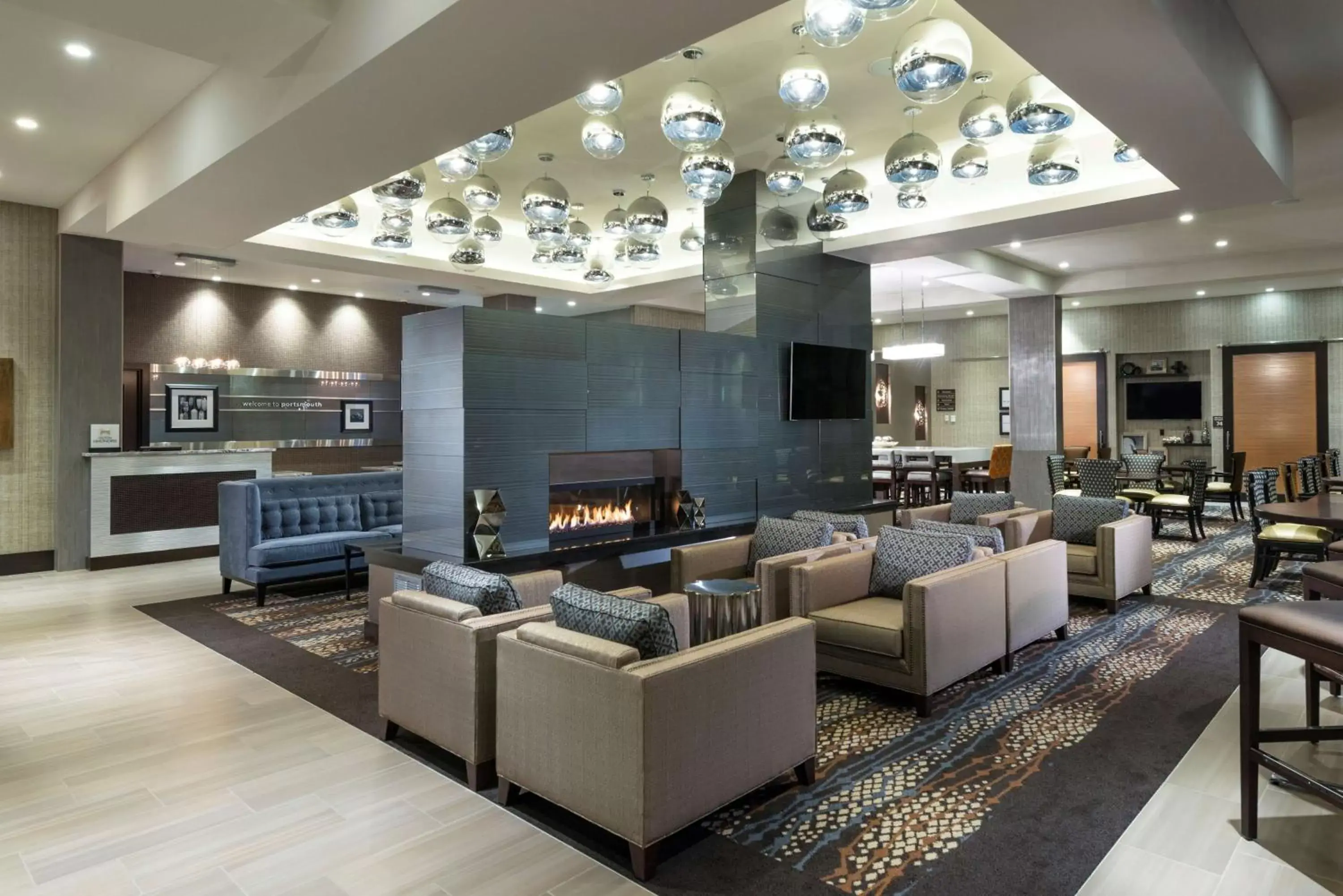 Lobby or reception in Hampton Inn & Suites Portsmouth Downtown