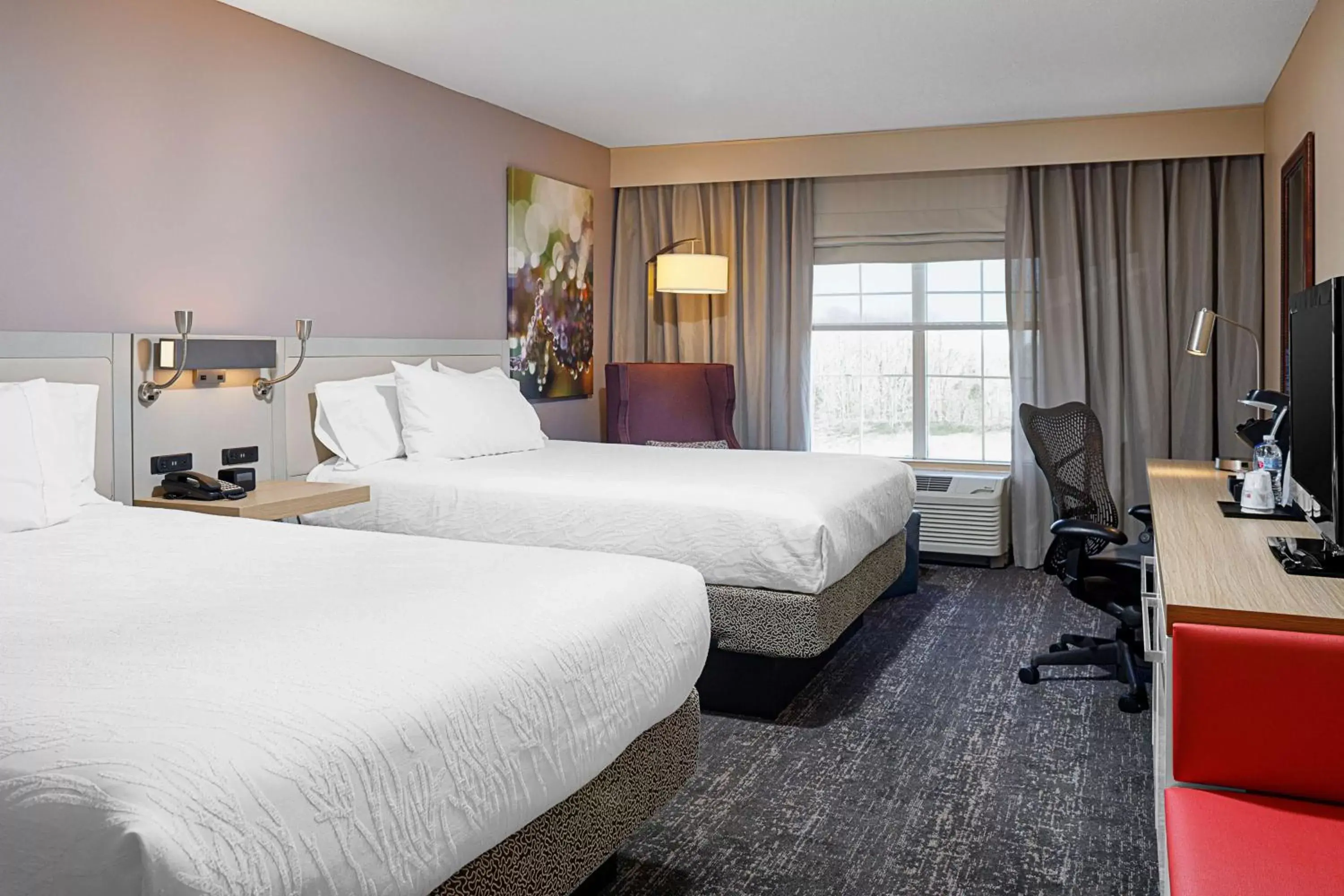 Bedroom, Bed in Hilton Garden Inn Fredericksburg