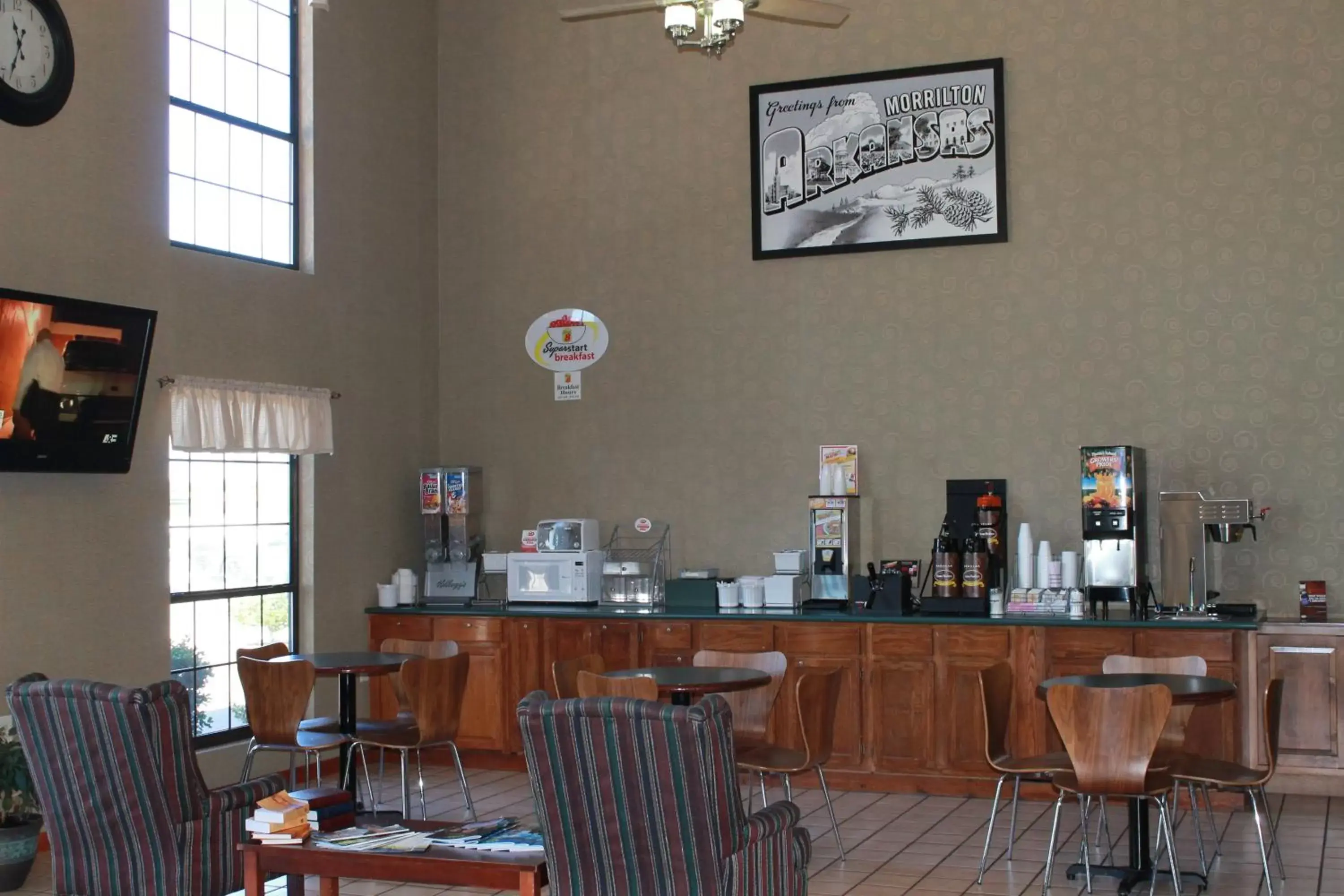 Restaurant/Places to Eat in Super 8 by Wyndham Morrilton