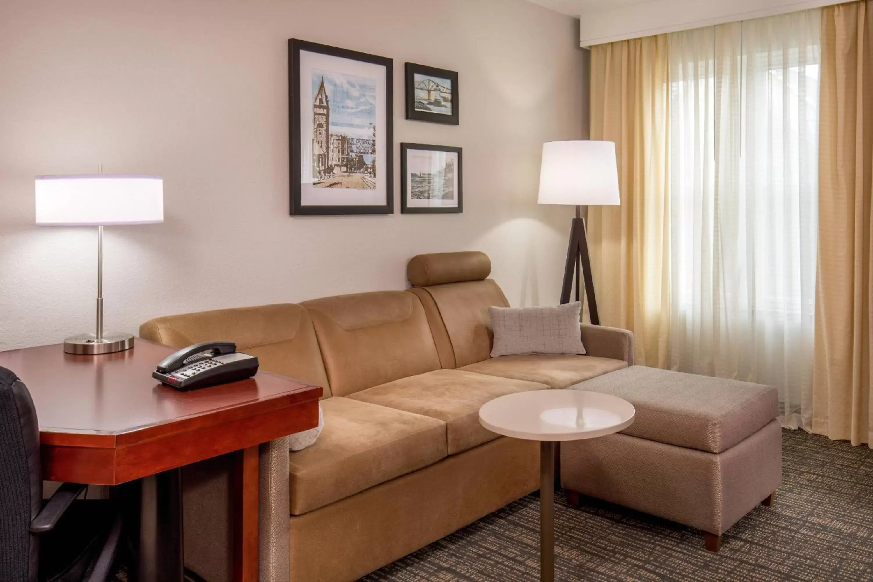 Photo of the whole room, Seating Area in Residence Inn by Marriott Yonkers Westchester County