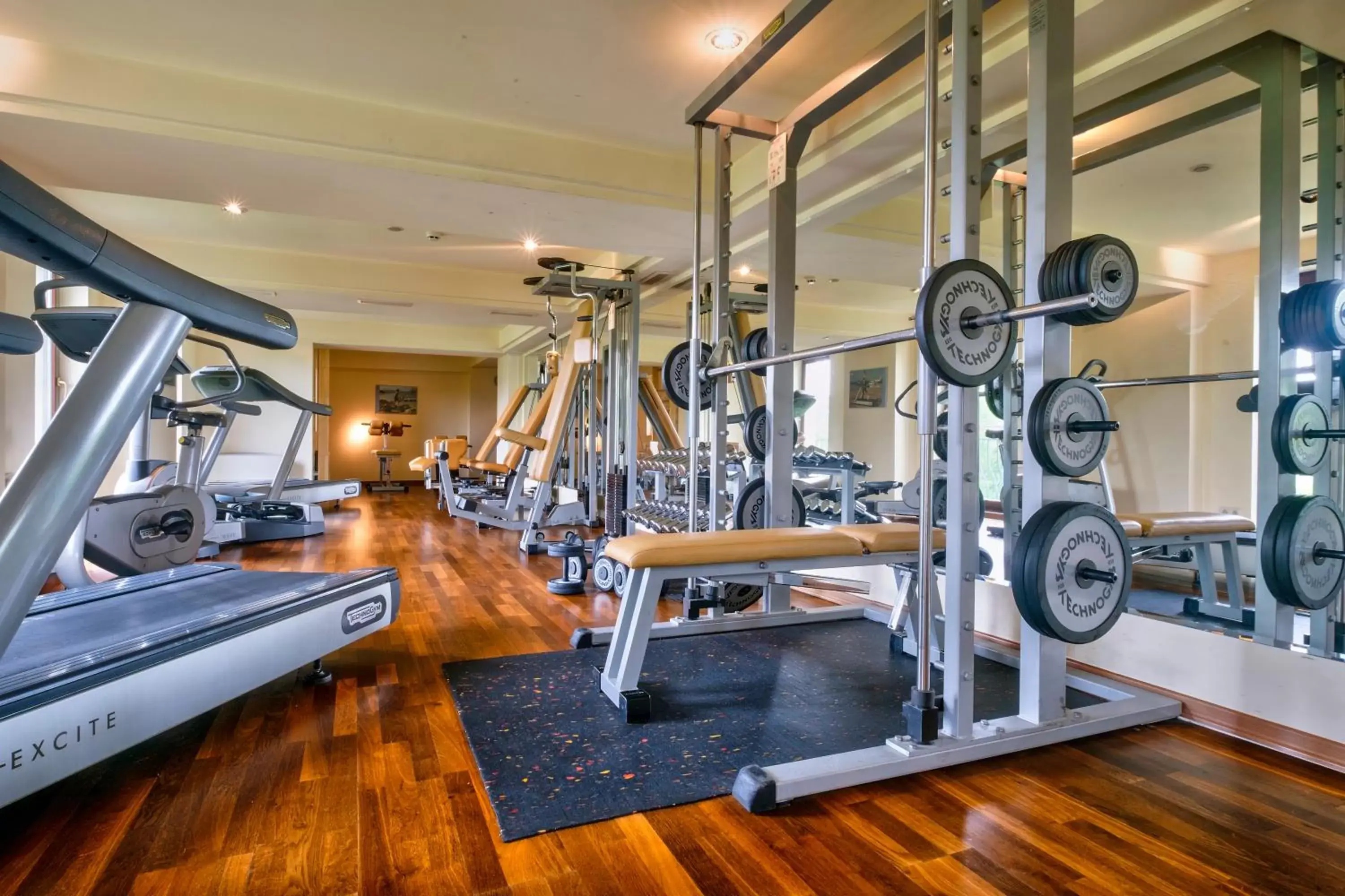 Fitness Center/Facilities in Yantra Grand Hotel