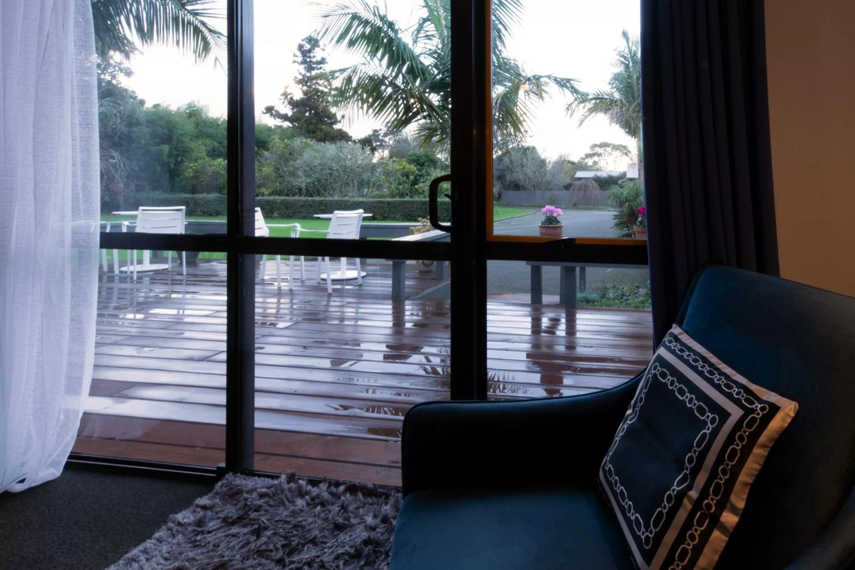 Seating area in Aotearoa Lodge