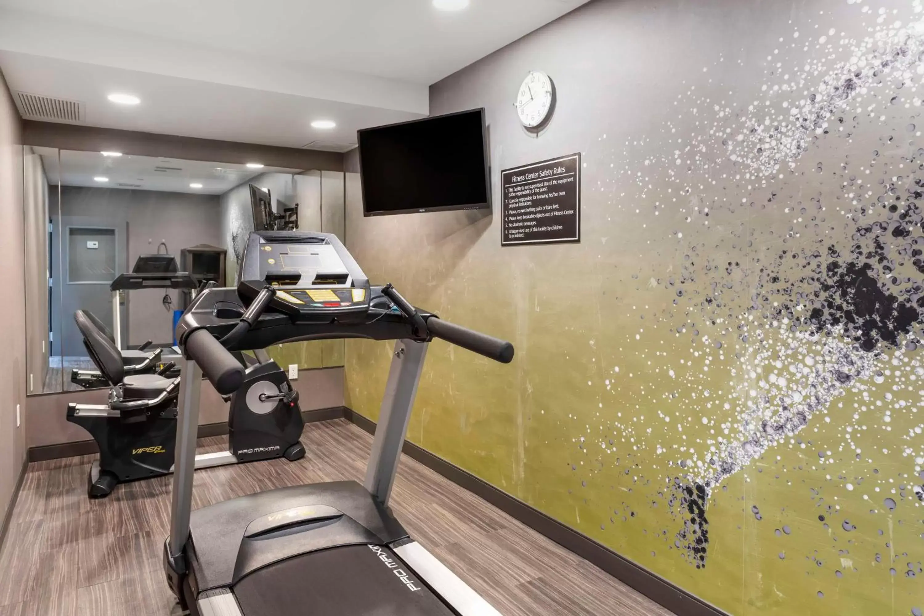 Fitness centre/facilities, Fitness Center/Facilities in Best Western Brooklyn-Coney Island Inn