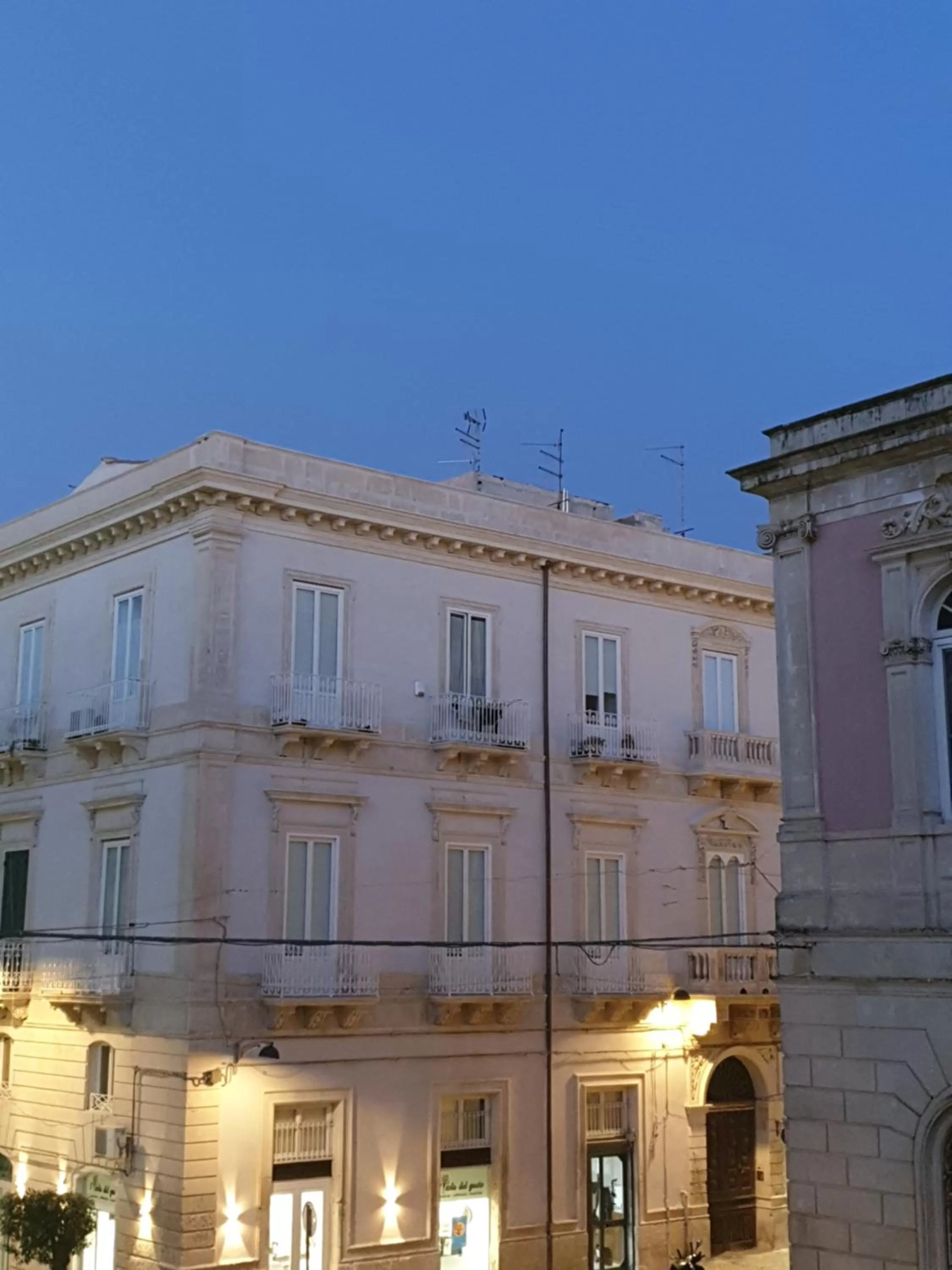 varcOrtigia Bed and Breakfast