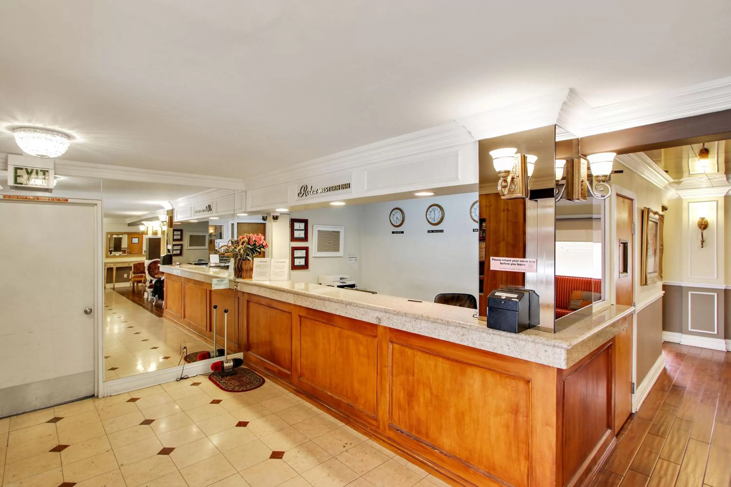 Lobby or reception in Rotex Western Inn