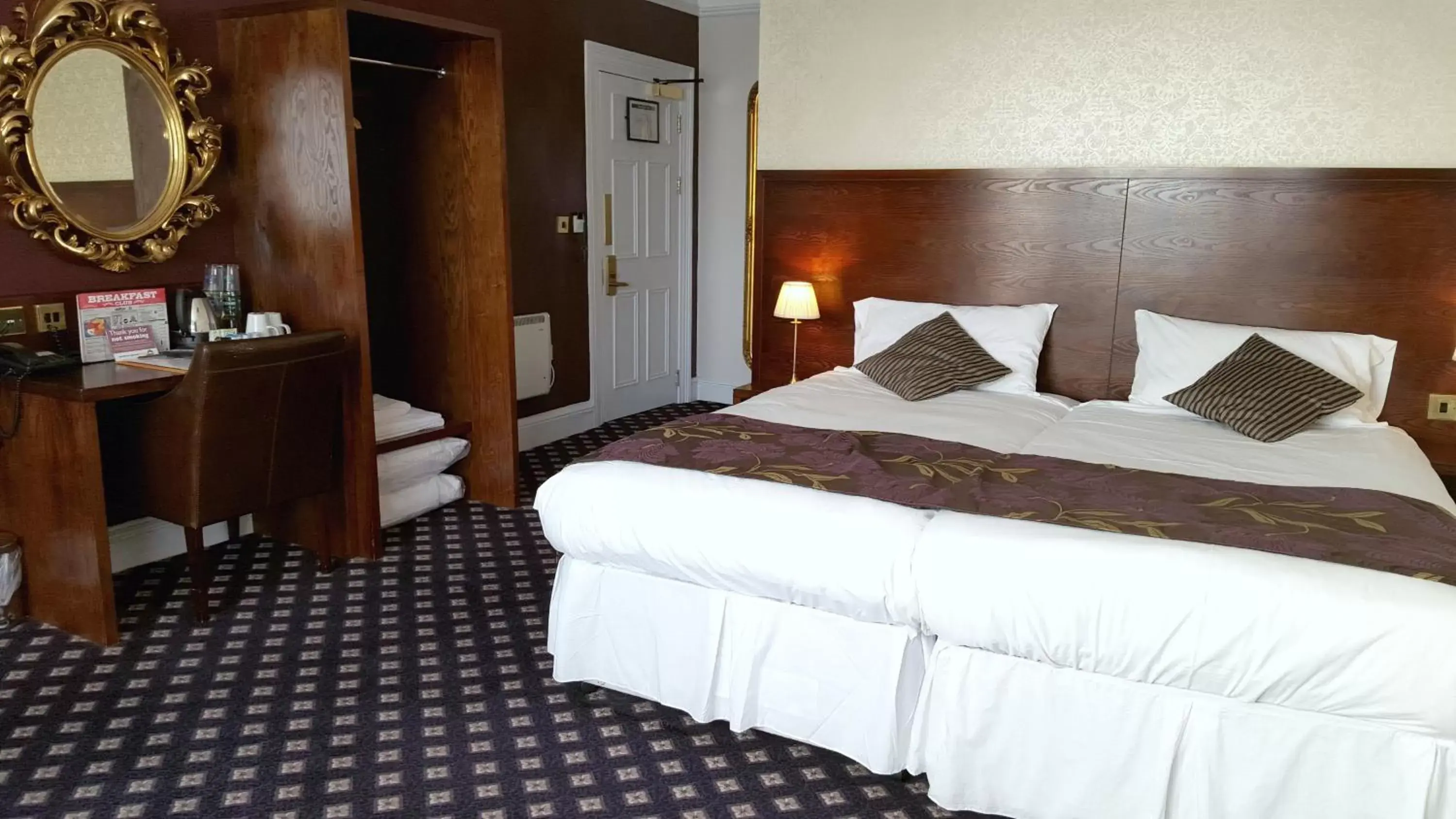 Photo of the whole room, Bed in The Foley Arms Hotel Wetherspoon