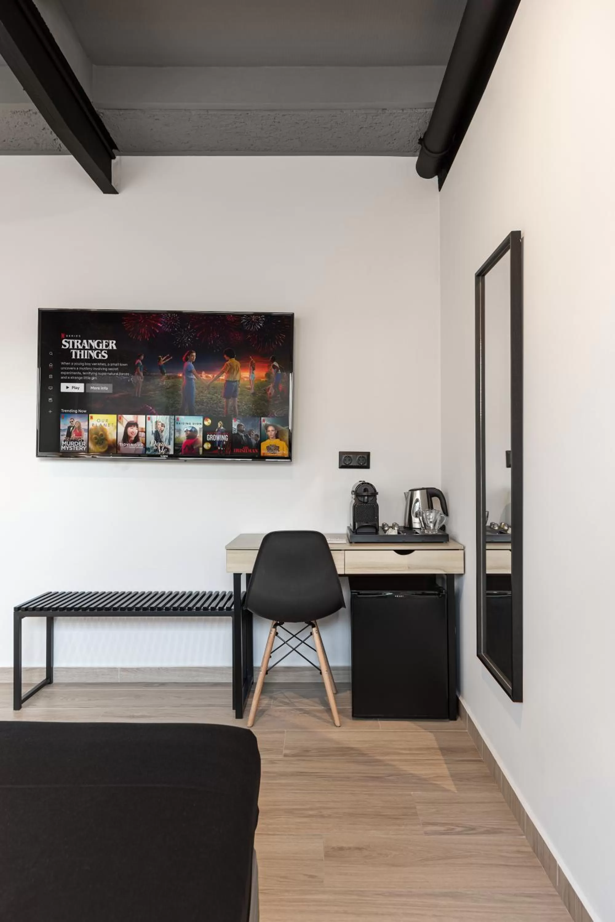 TV and multimedia in Ermoo Athens Modern Living